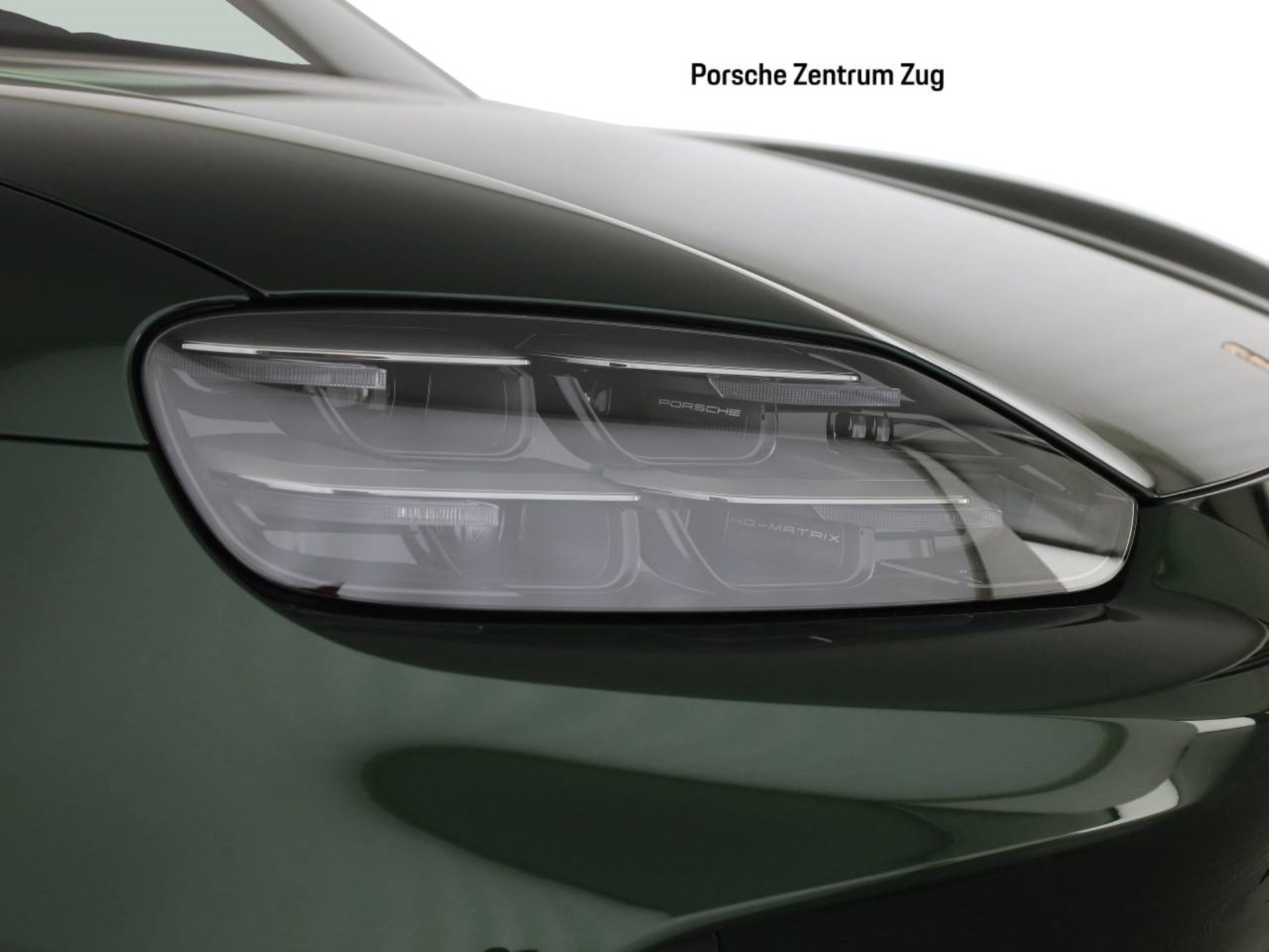 PORSCHE Cayenne Coupé Electric-image-19