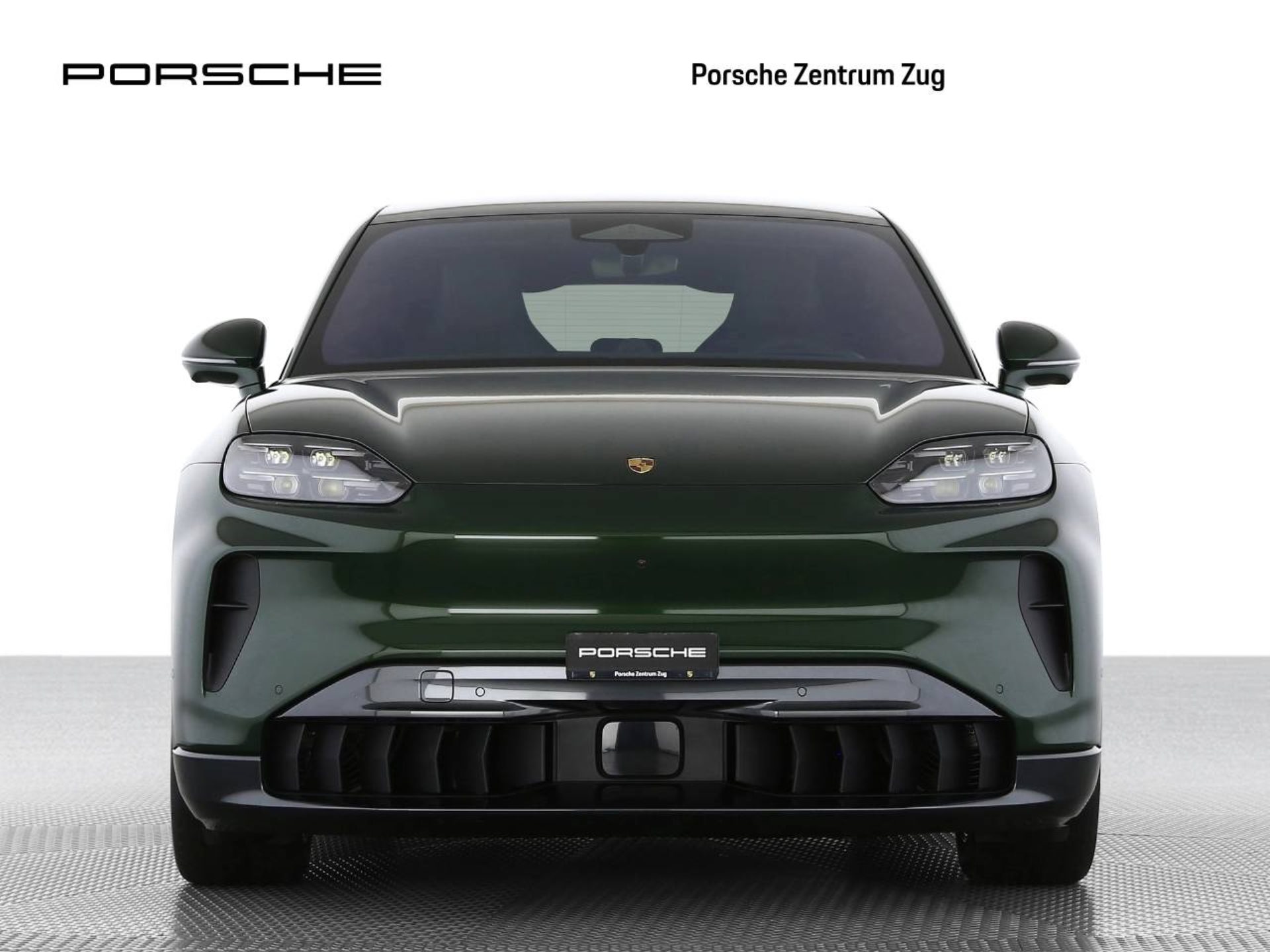 PORSCHE Cayenne Coupé Electric-showroom-element-2