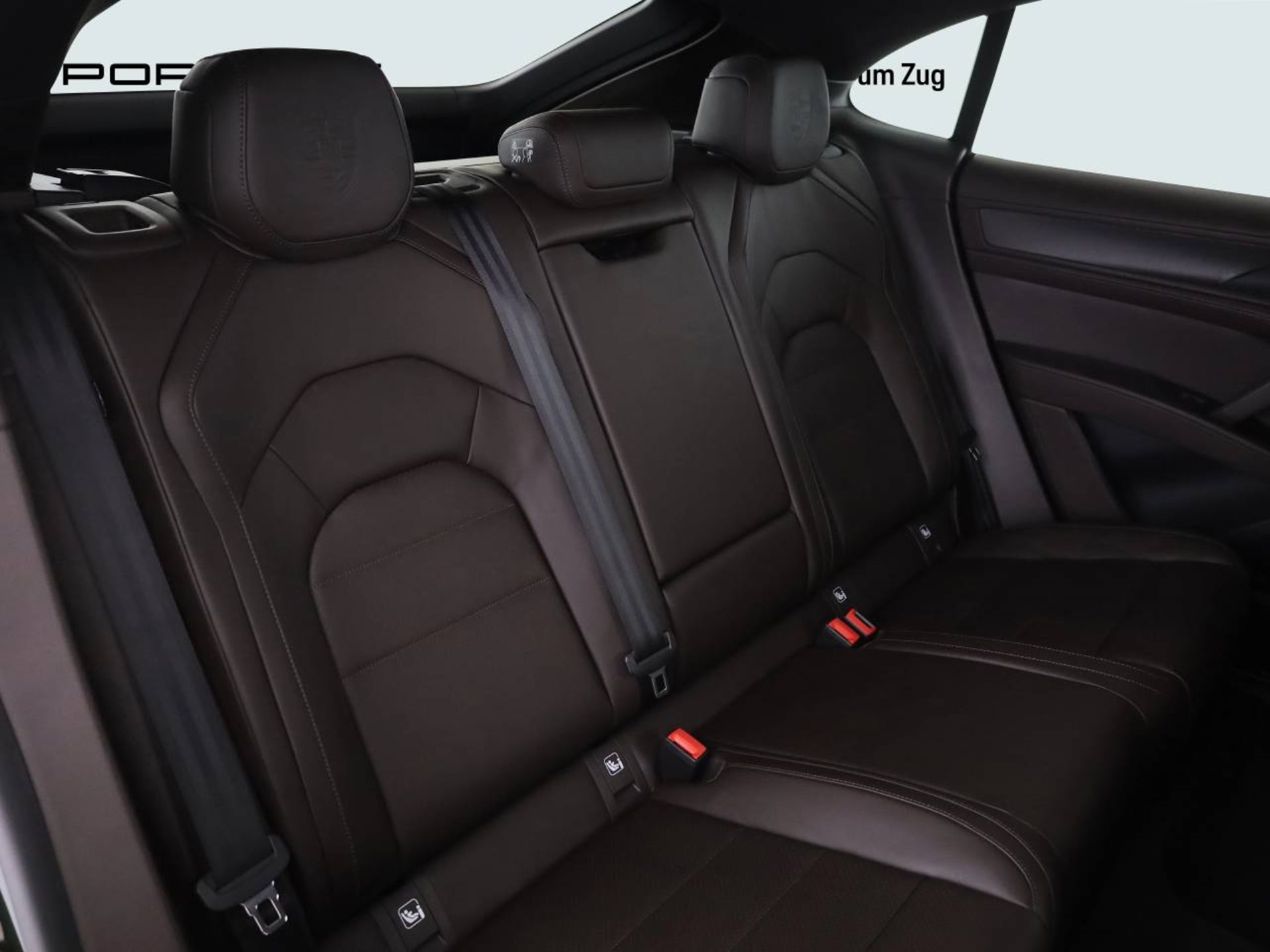 PORSCHE Cayenne Coupé Electric-image-11