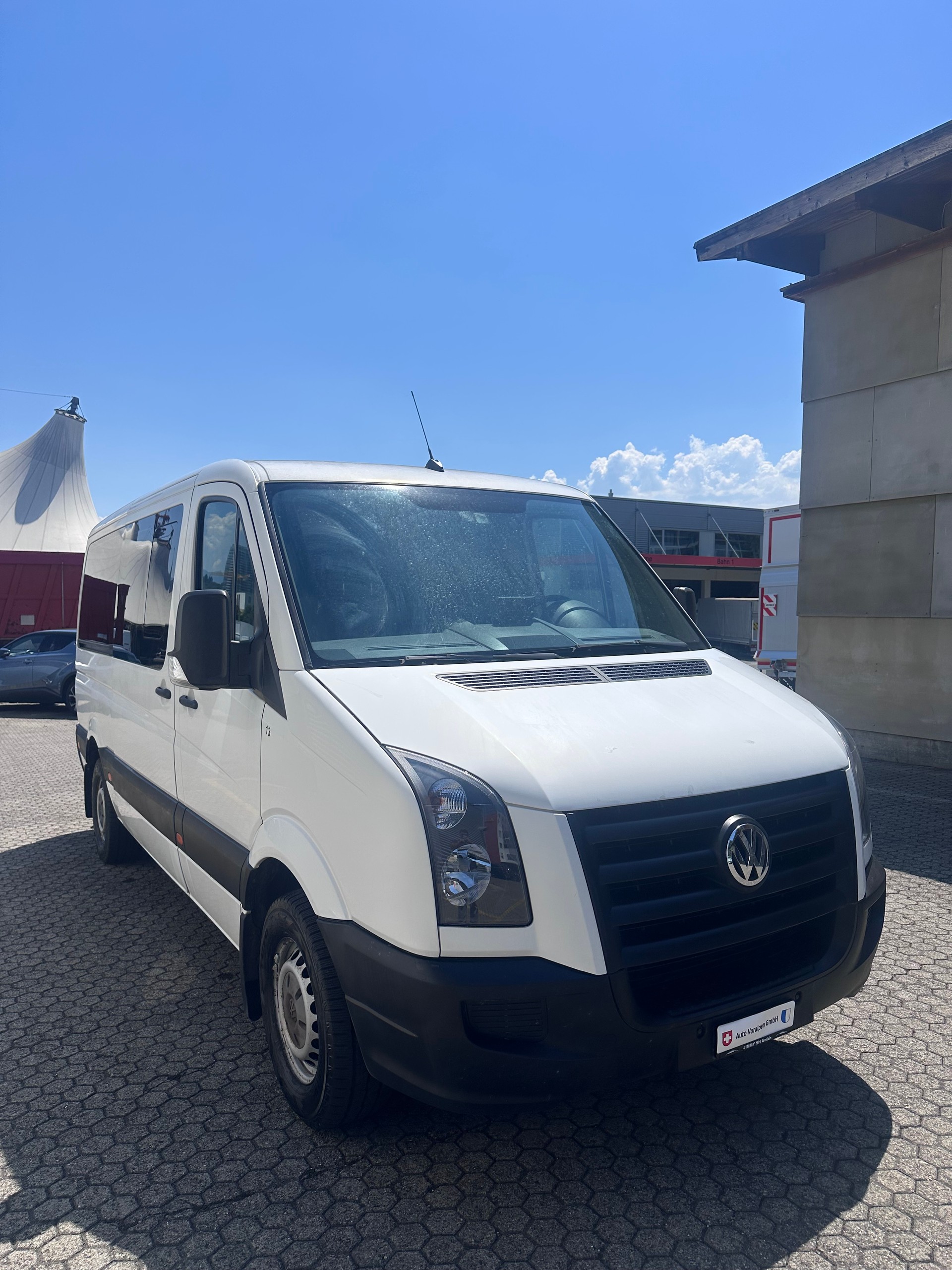 VW Crafter 35 2.5 TDI 109 PS, Standheizung, Klima, 9 Sitz Plätze, Rückfahrtkamera-image-2