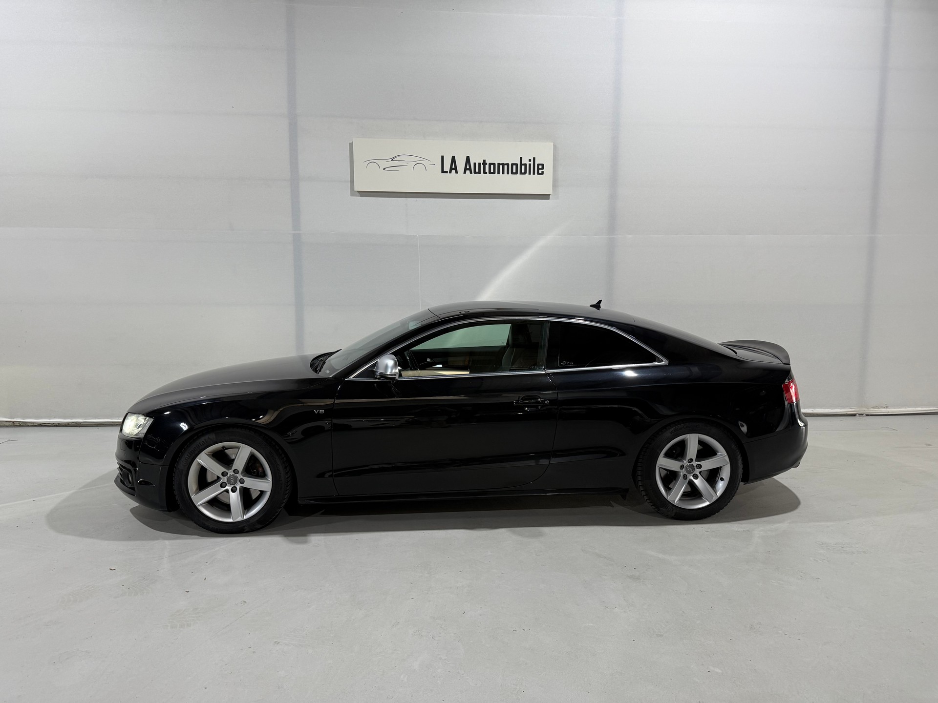 AUDI S5 Coupé 4.2 FSI quattro-image-2