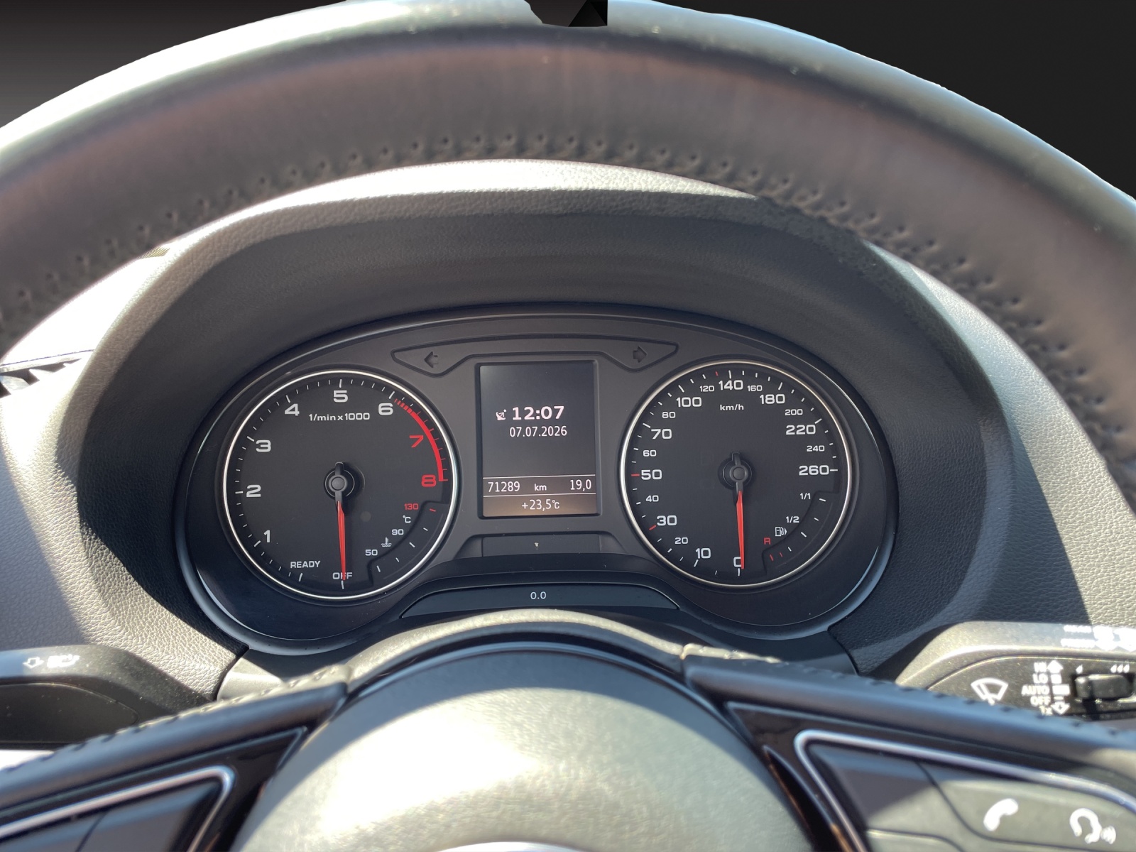 AUDI Q2 1.4 TFSI sport S-tronic-image-7
