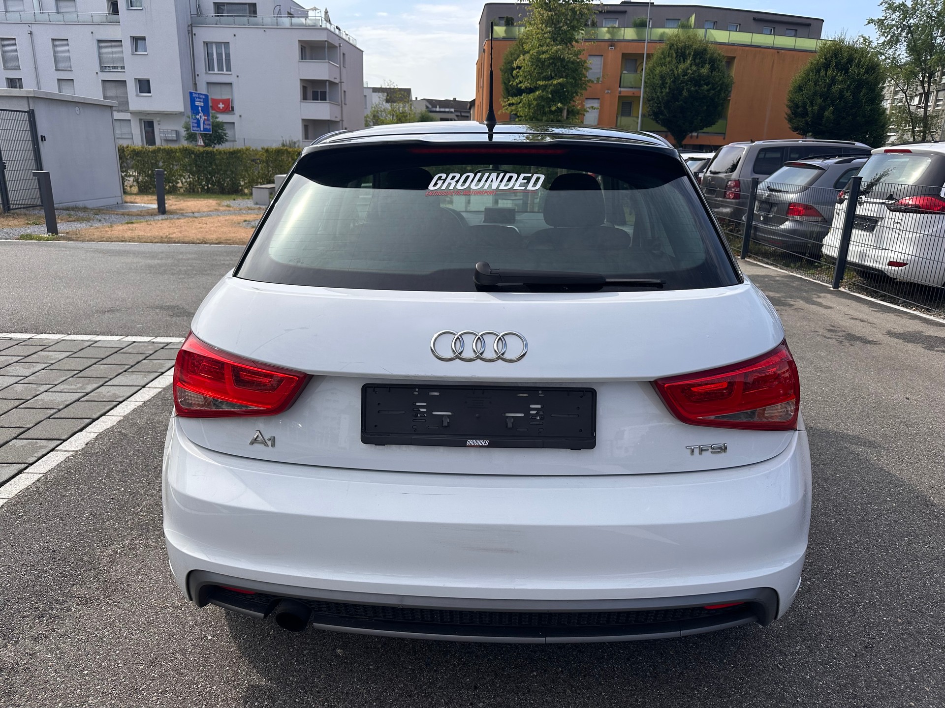 AUDI A1 Sportback 1.2 TFSI S-Line-image-4