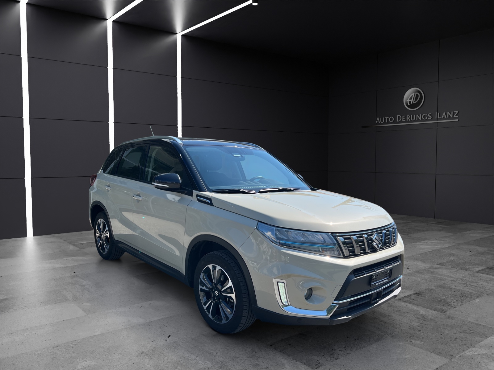 SUZUKI Vitara 1.4 T Compact Top Hybrid 4x4-image-3