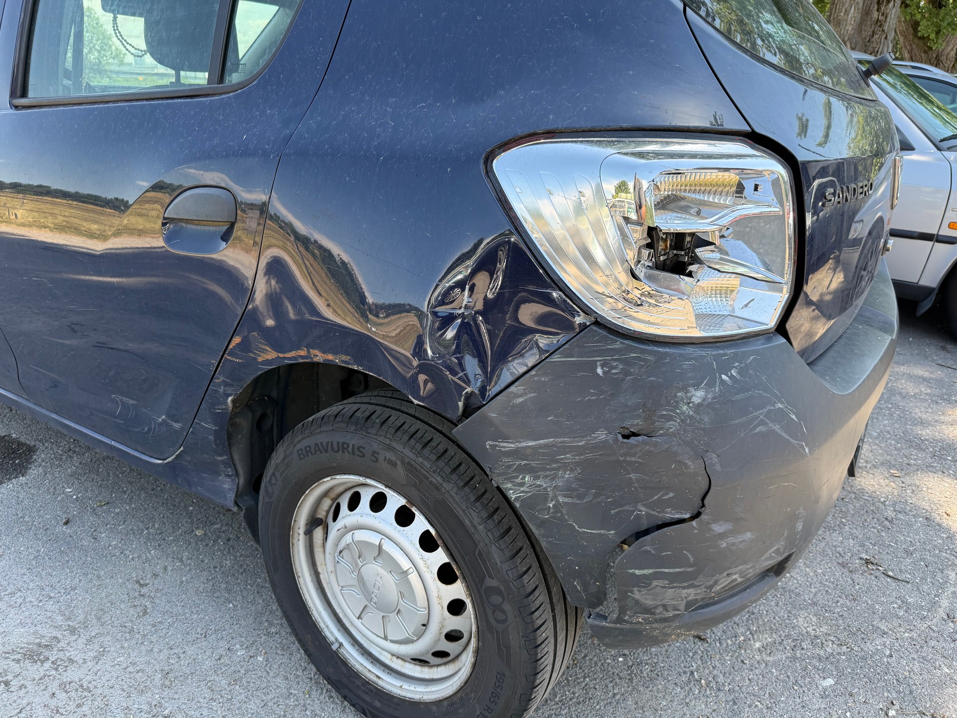 DACIA Sandero 1.2 Ambiance-image-4