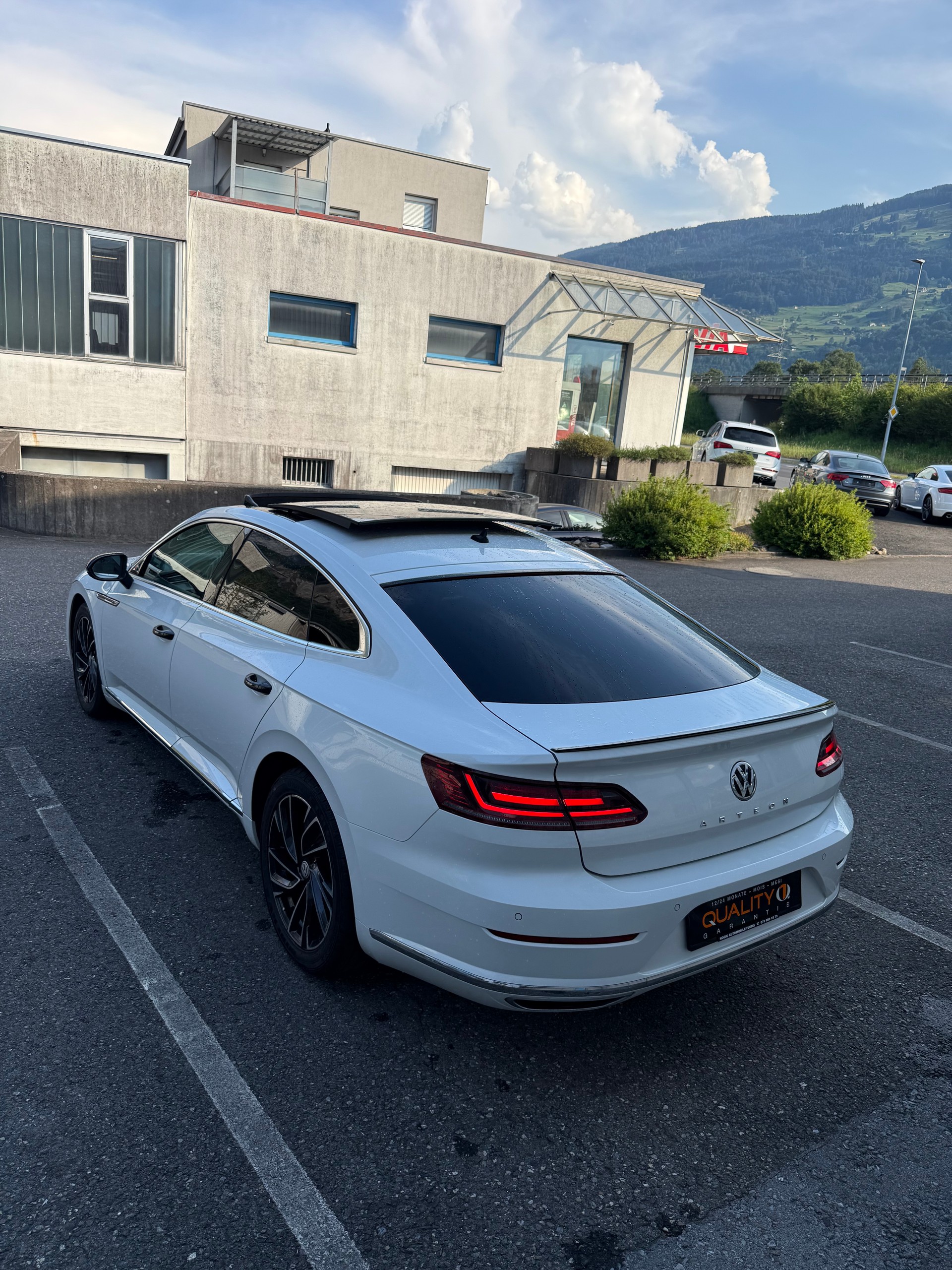 VW Arteon 2.0 TDI BMT R-Line DSG-image-26