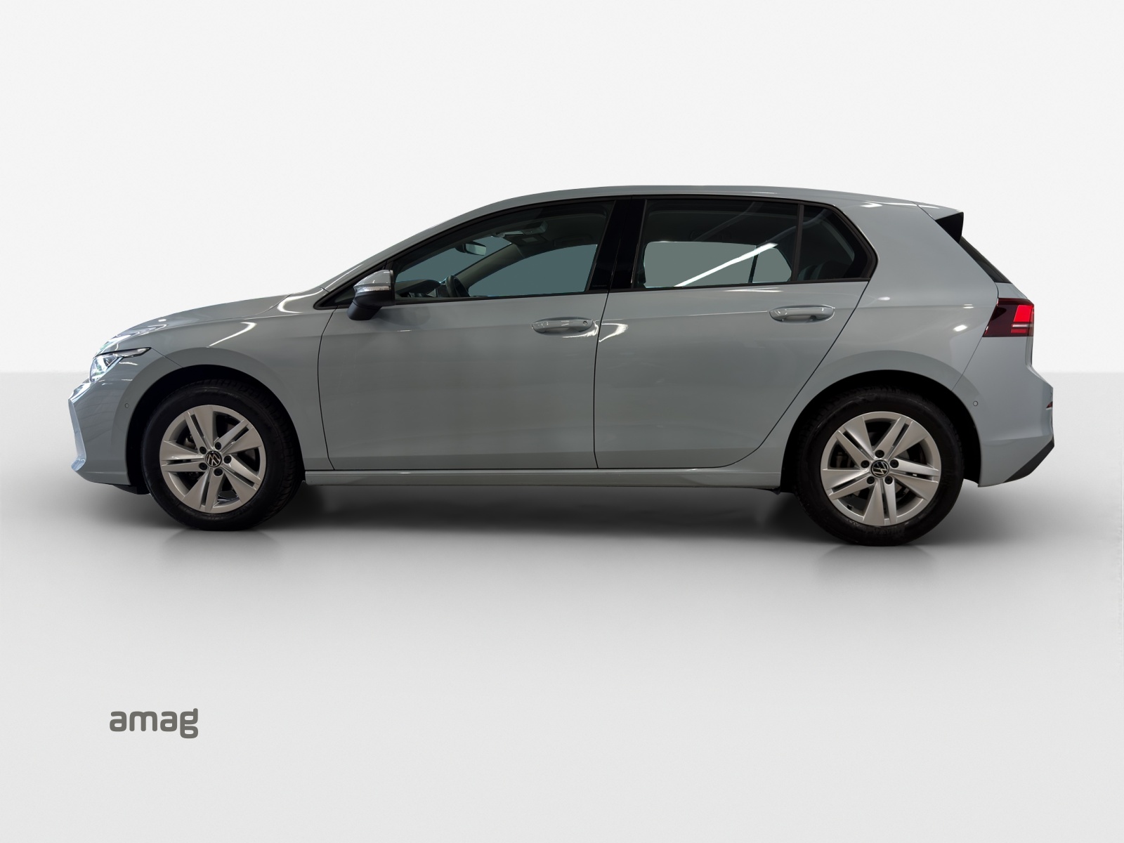 VW Golf 1.5 e TSI mHEV Life DSG-image-14