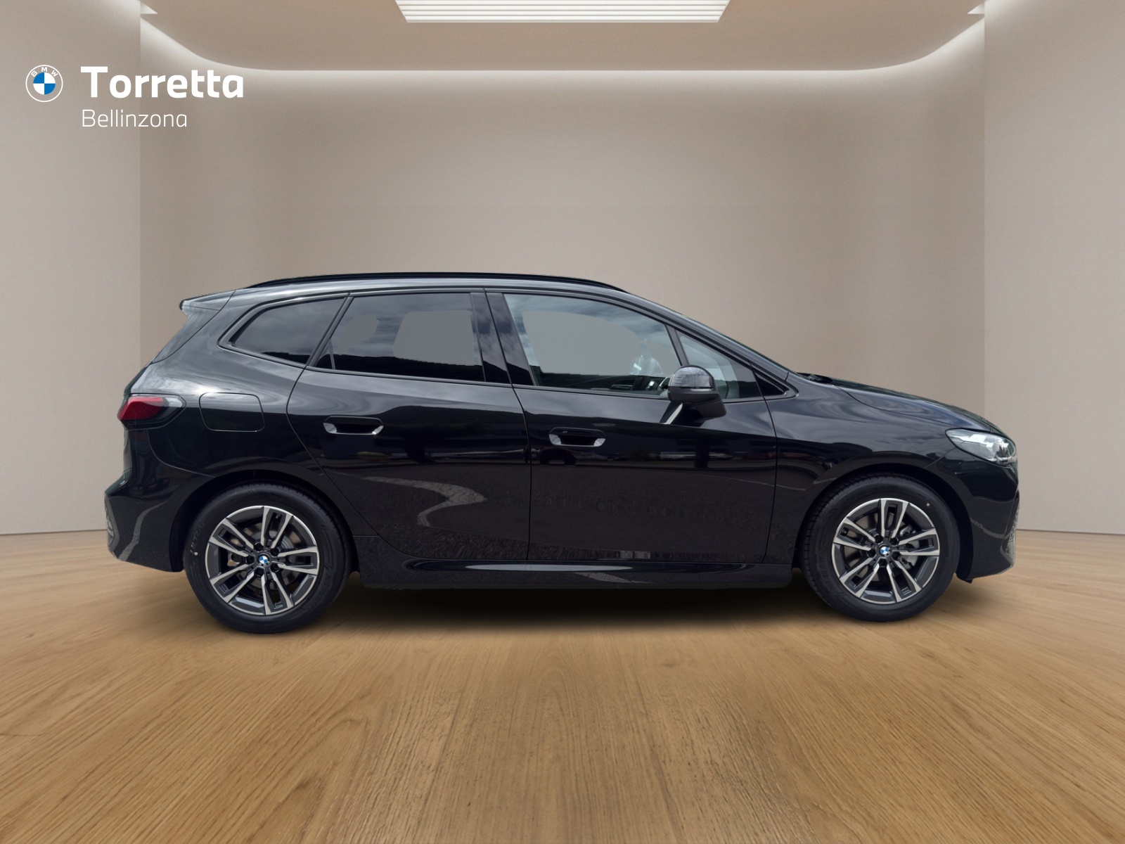 BMW 220i Active Tourer M Sport DKG-image-5