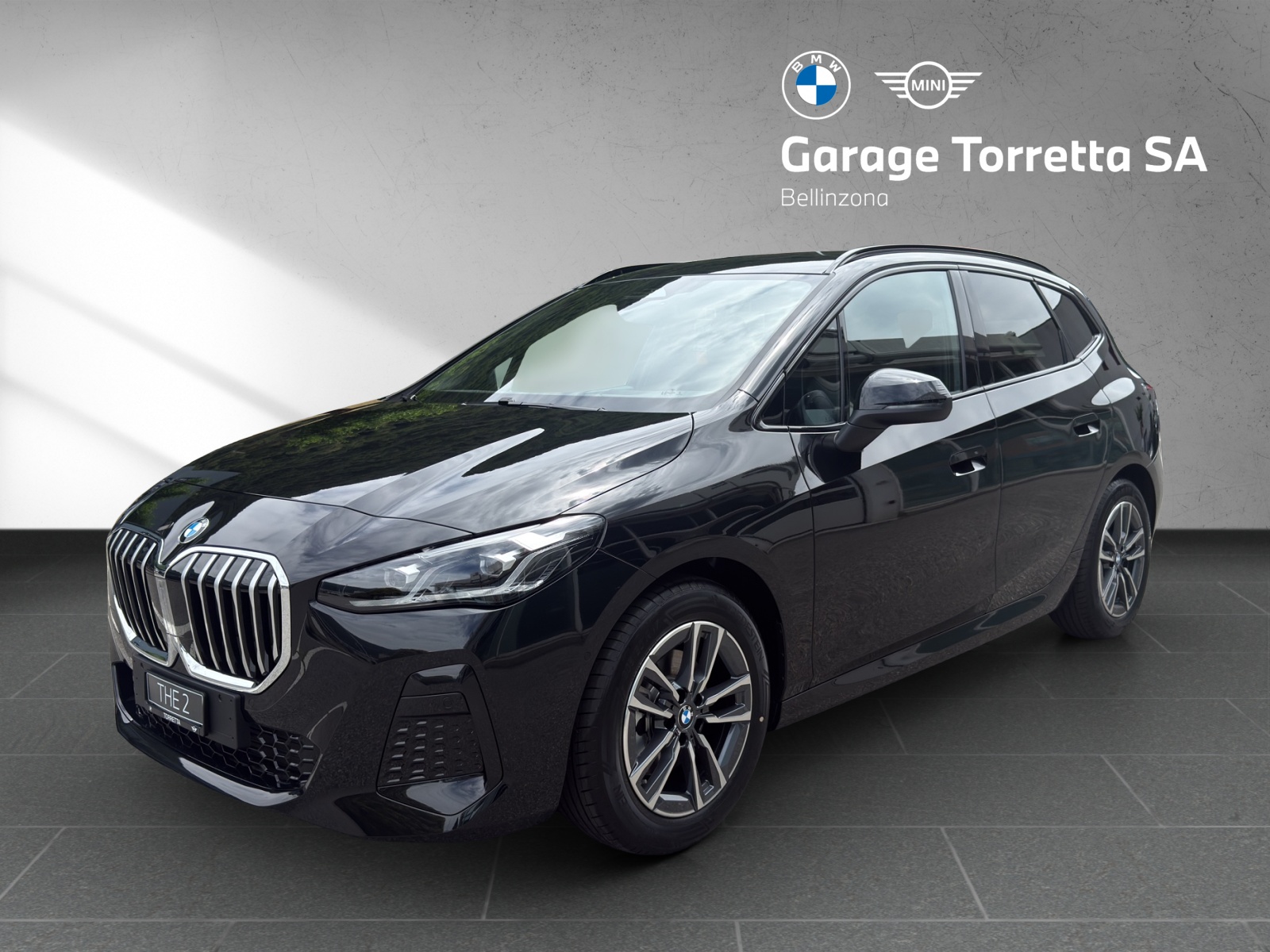 BMW 220i Active Tourer M Sport DKG-image-0