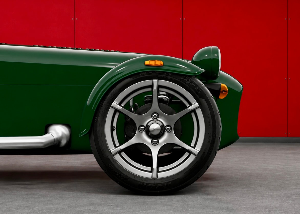 CATERHAM Seven 340S S3 (MY26, Swiss new car, Vintage Green paint, 24-month factory warranty, delivery January 27)-image-6