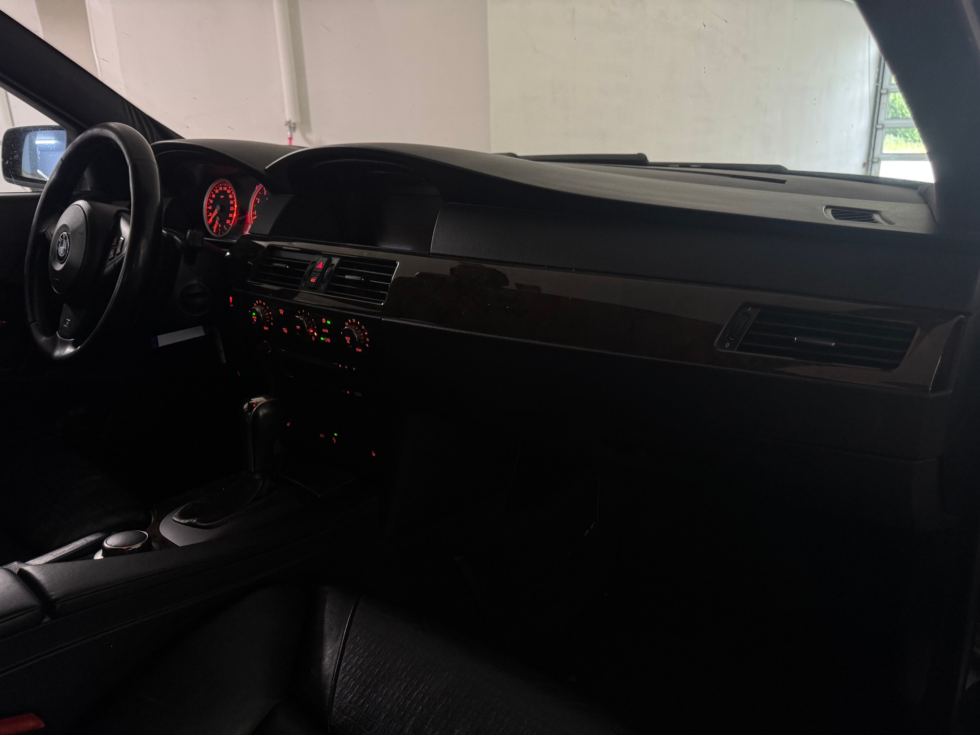 BMW 530i Steptronic M-Paket-image-13