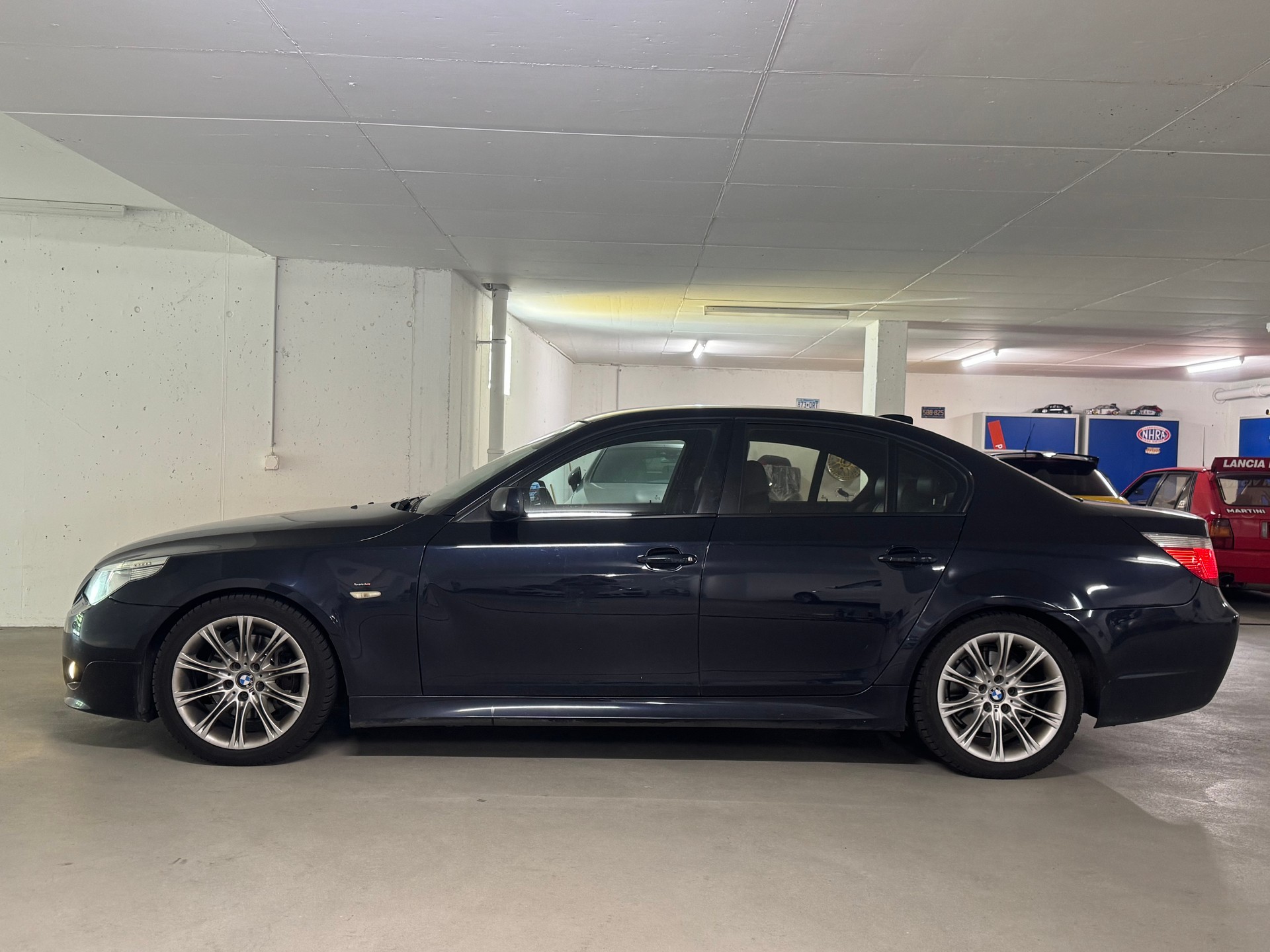 BMW 530i Steptronic M-Paket-image-3