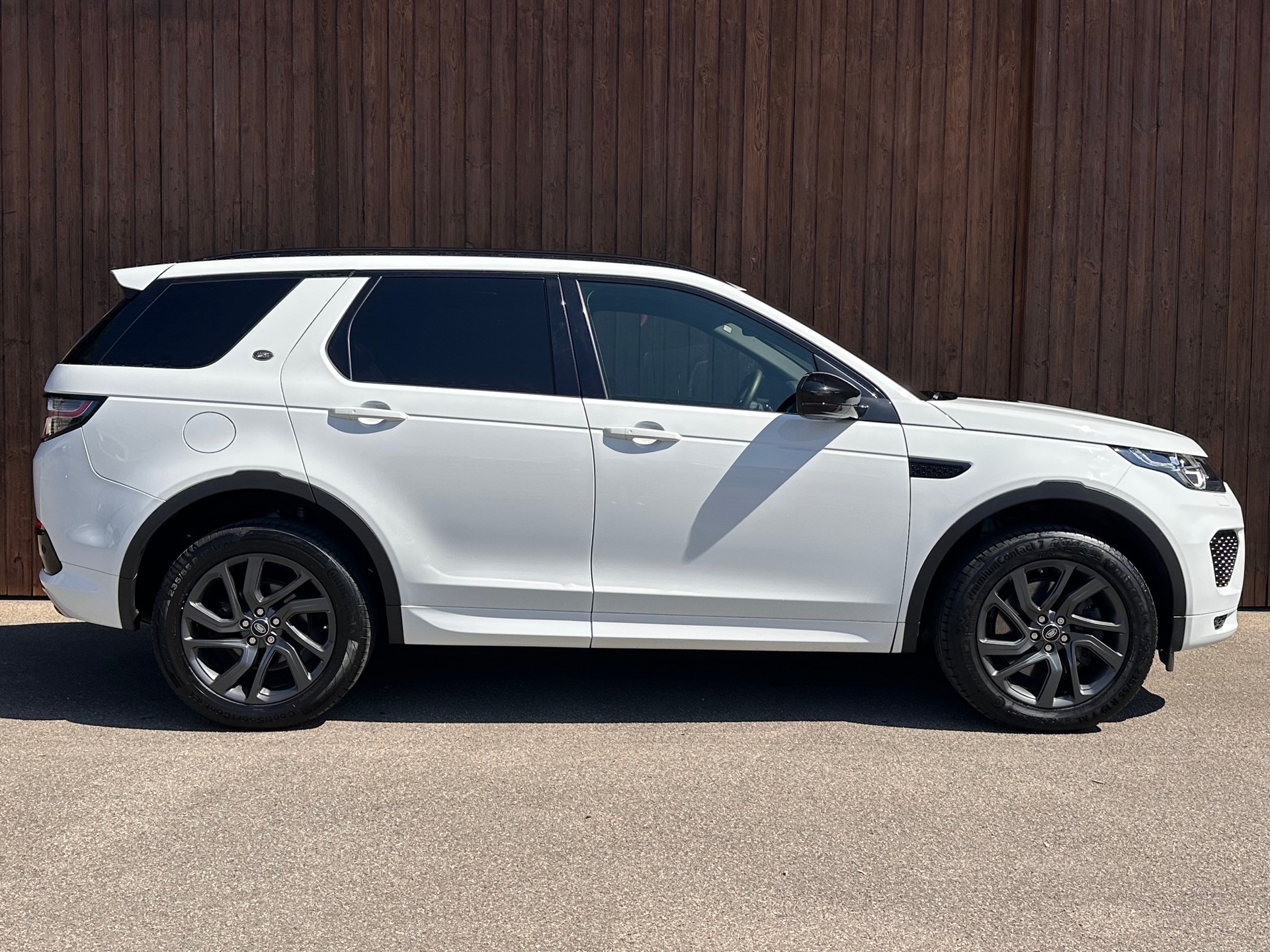 LAND ROVER Discovery Sport 2.0 Si4 HSE AT9-image-0