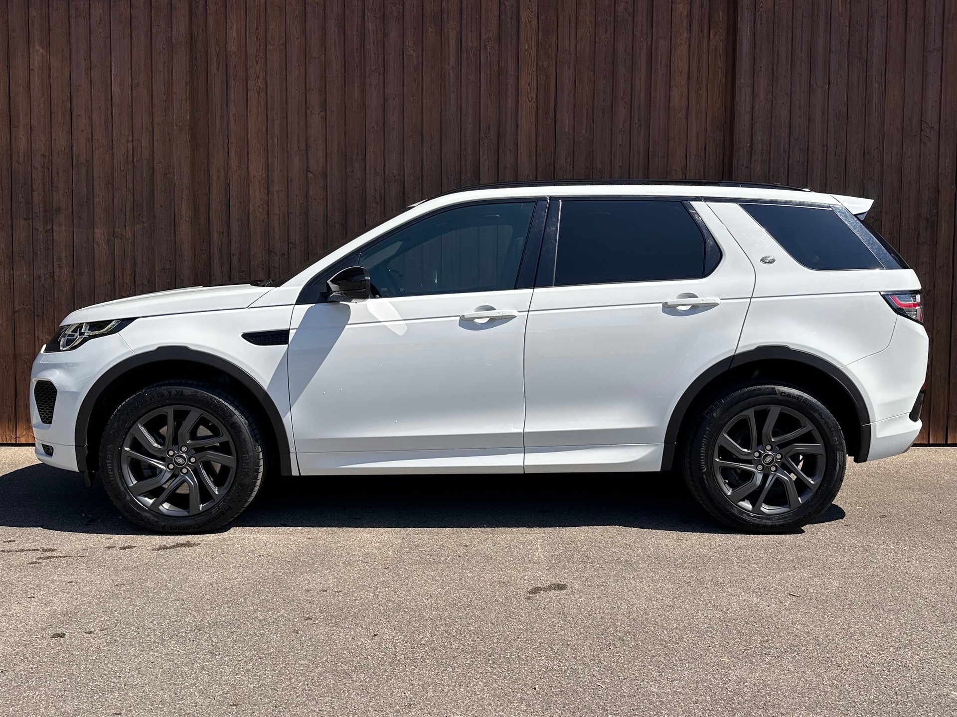 LAND ROVER Discovery Sport 2.0 Si4 HSE AT9-image-4