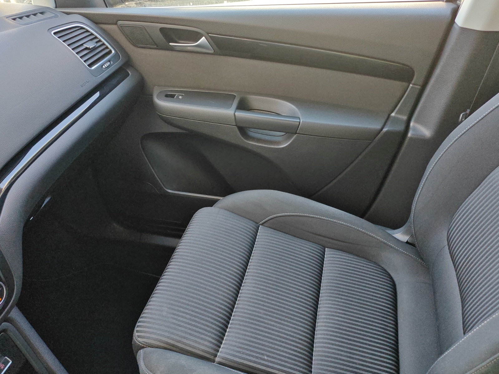 SEAT Alhambra 2.0 TSI Style Viva DSG [Expertise du jour + Garantie 12 mois + Service & Immat. Offerts]-image-14