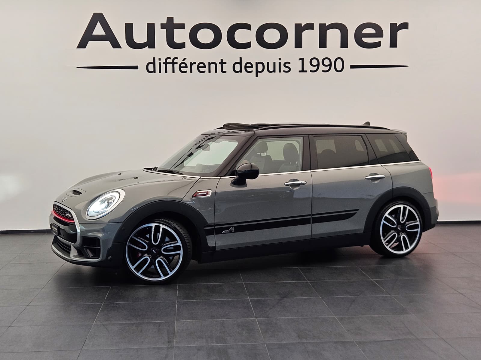 MINI Clubman Cooper John Cooper Works ALL4 Steptronic-image-0
