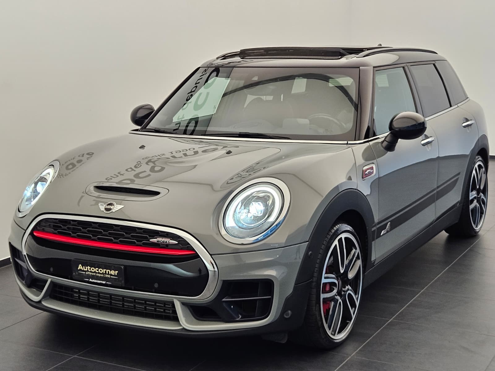 MINI Clubman Cooper John Cooper Works ALL4 Steptronic-image-2