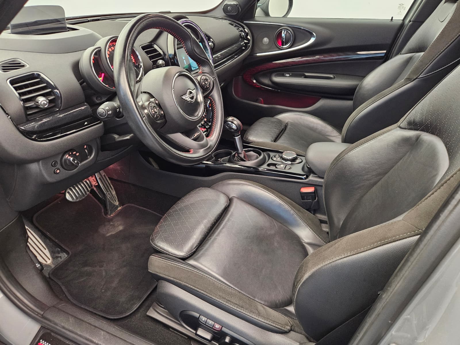 MINI Clubman Cooper John Cooper Works ALL4 Steptronic-image-10