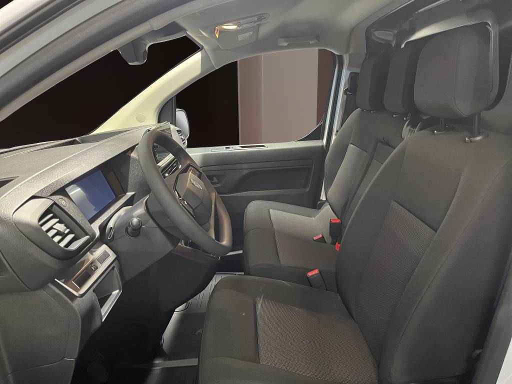 PEUGEOT Expert 2.0 BlueHDi 145 S&S Standard-image-7
