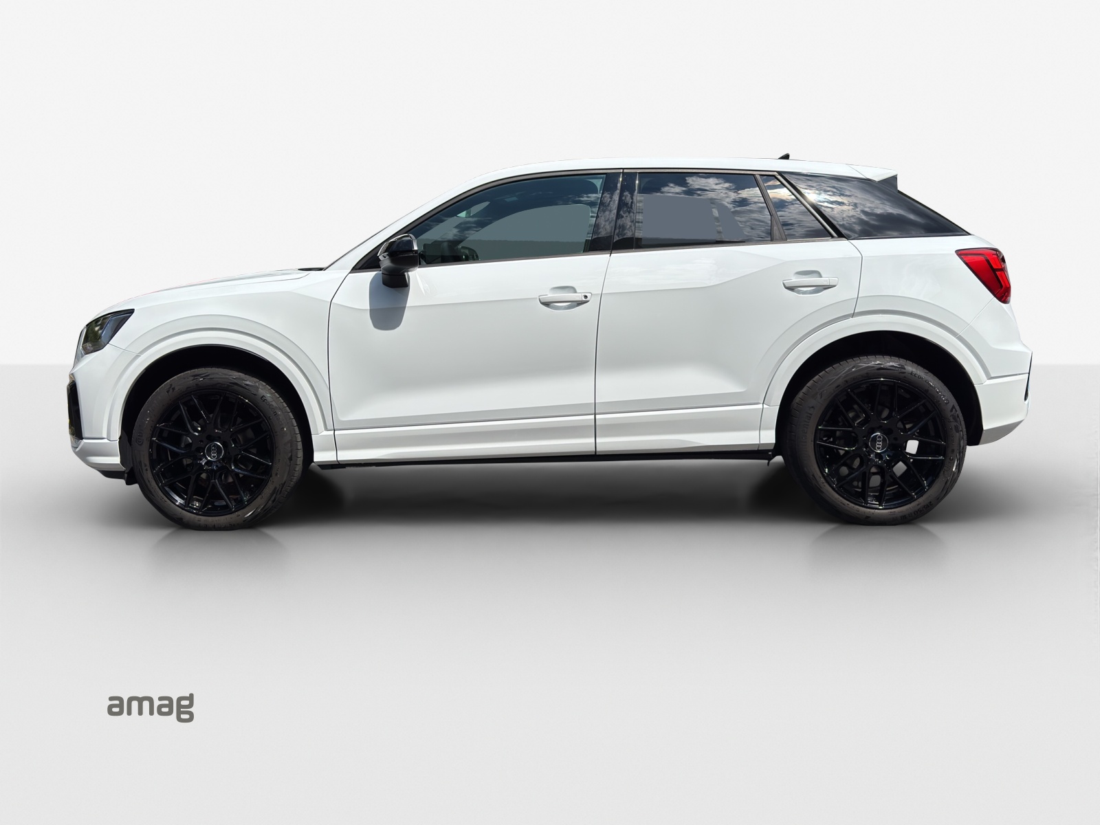 AUDI Q2 35 TFSI advanced S-tronic-showroom-element-1