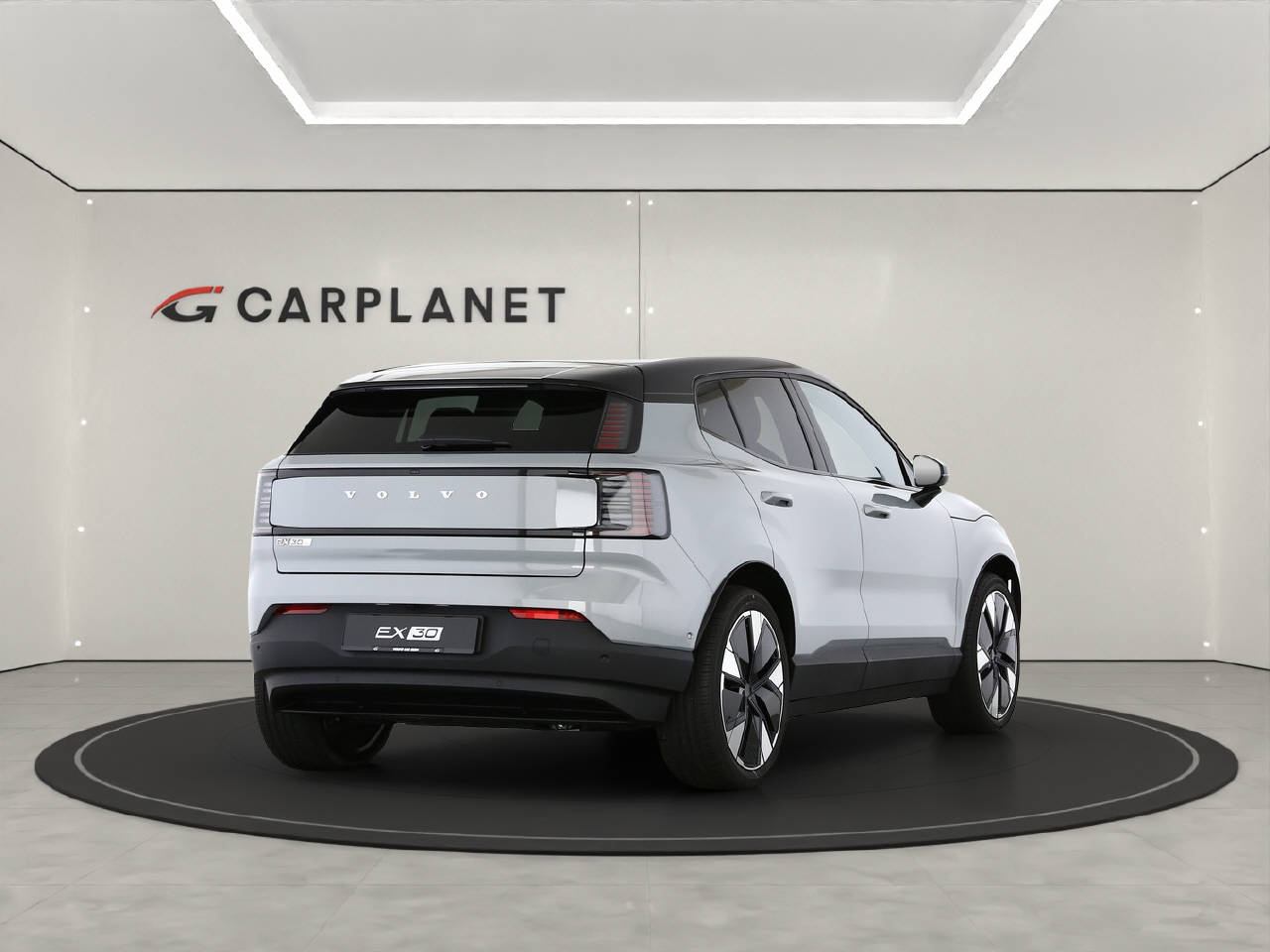 VOLVO EX30 E60 Twin Ultra Performance AWD-image-2