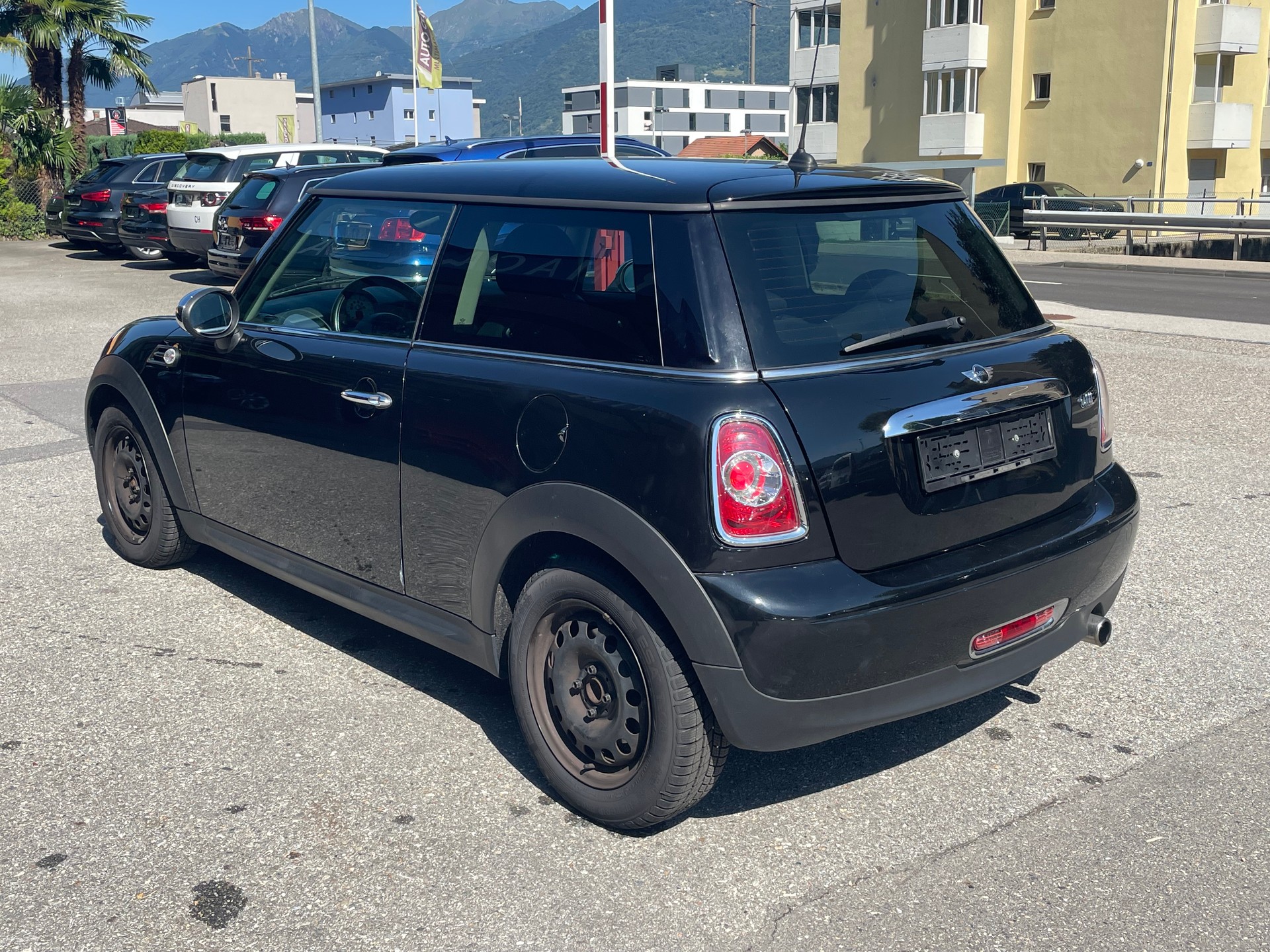 MINI One-image-4