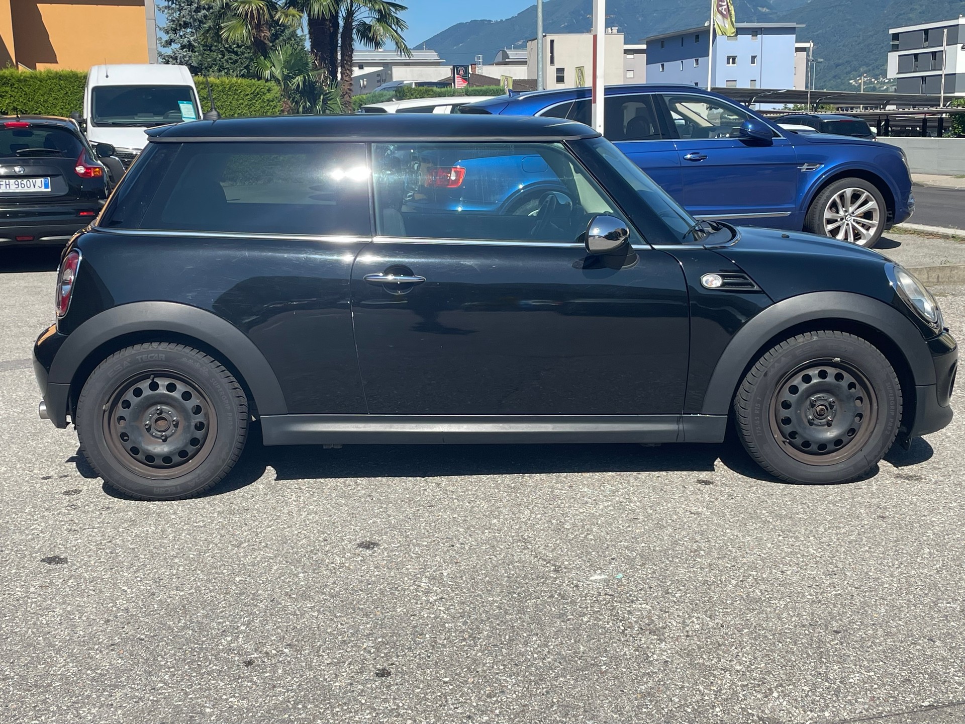 MINI One-image-9