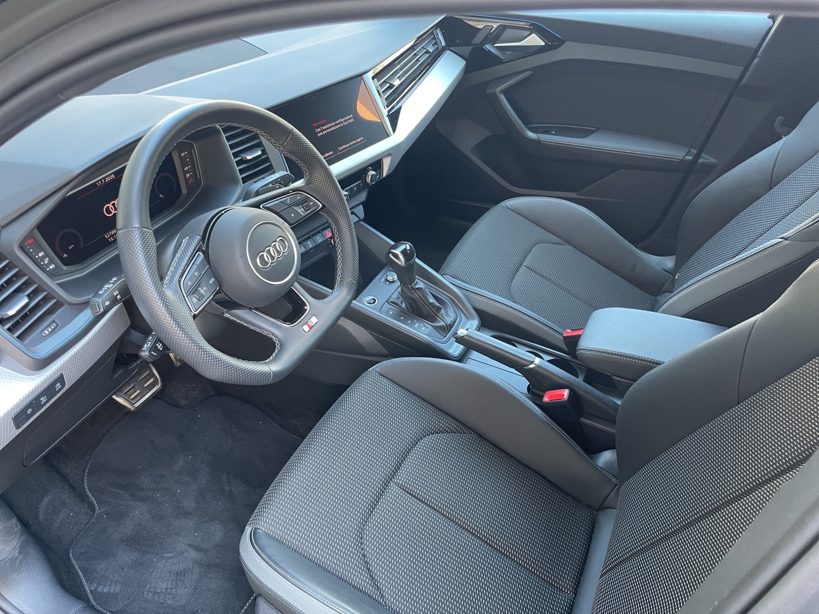 AUDI A1 Sportback 35 TFSI advanced S-tronic-image-7