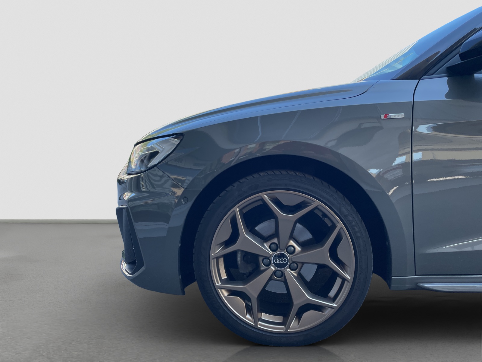 AUDI A1 Sportback 35 TFSI advanced S-tronic-image-4