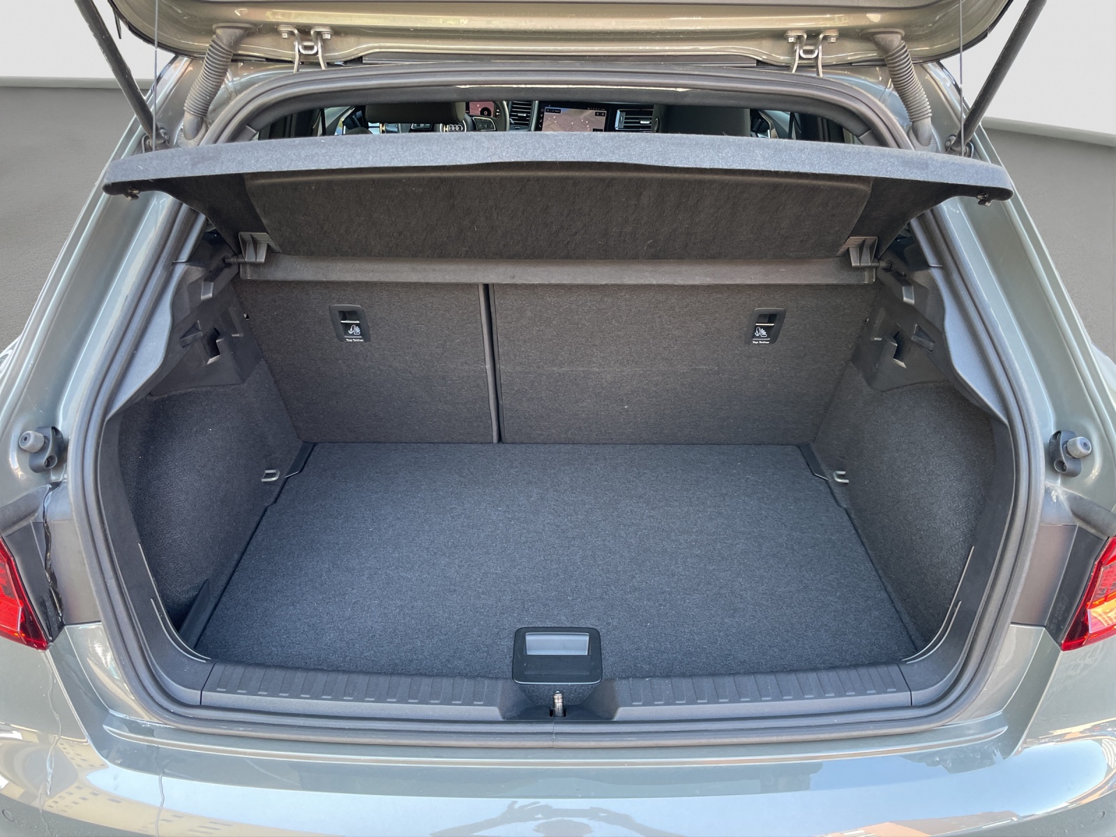 AUDI A1 Sportback 35 TFSI advanced S-tronic-image-9
