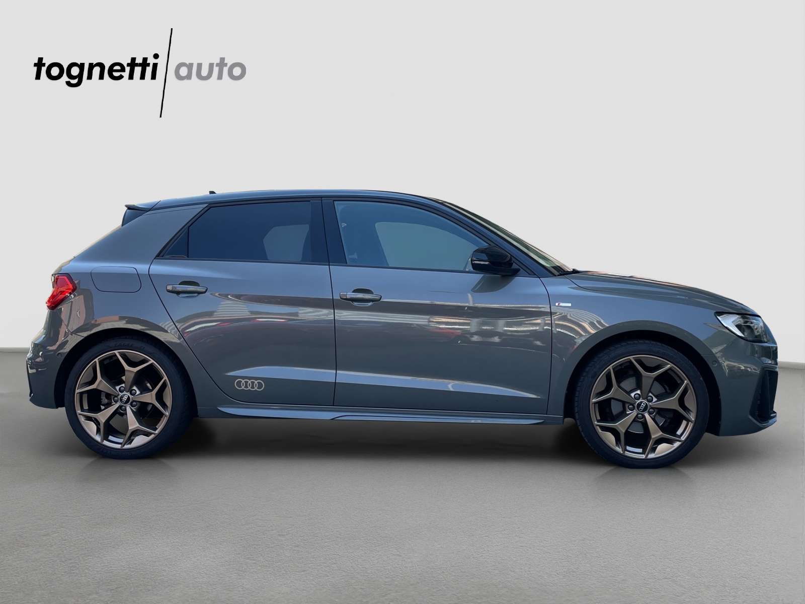 AUDI A1 Sportback 35 TFSI advanced S-tronic-showroom-element-2