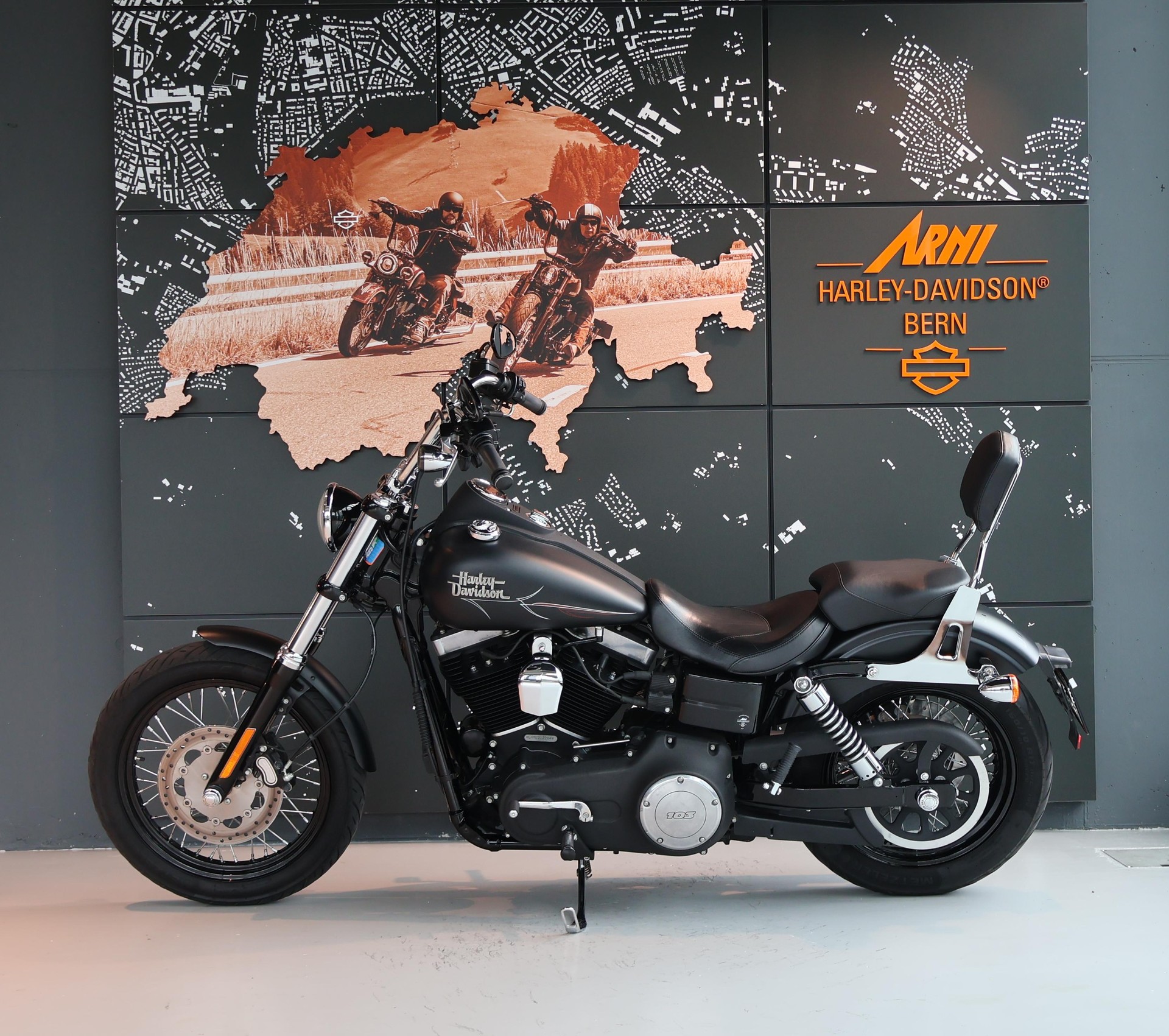 HARLEY-DAVIDSON FXDB Dyna Street Bob 103 ABS-image-4