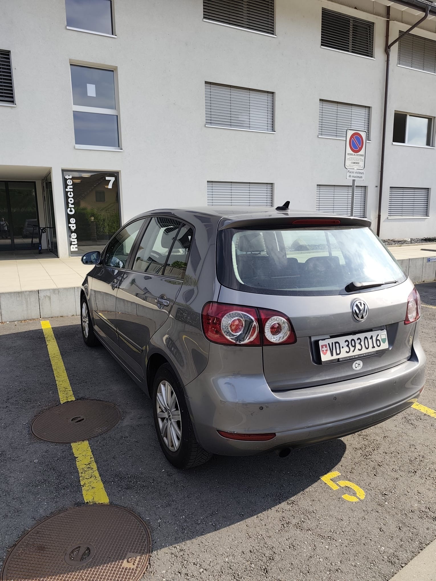 VW Golf Plus 1.2 TSI Team DSG-image-3