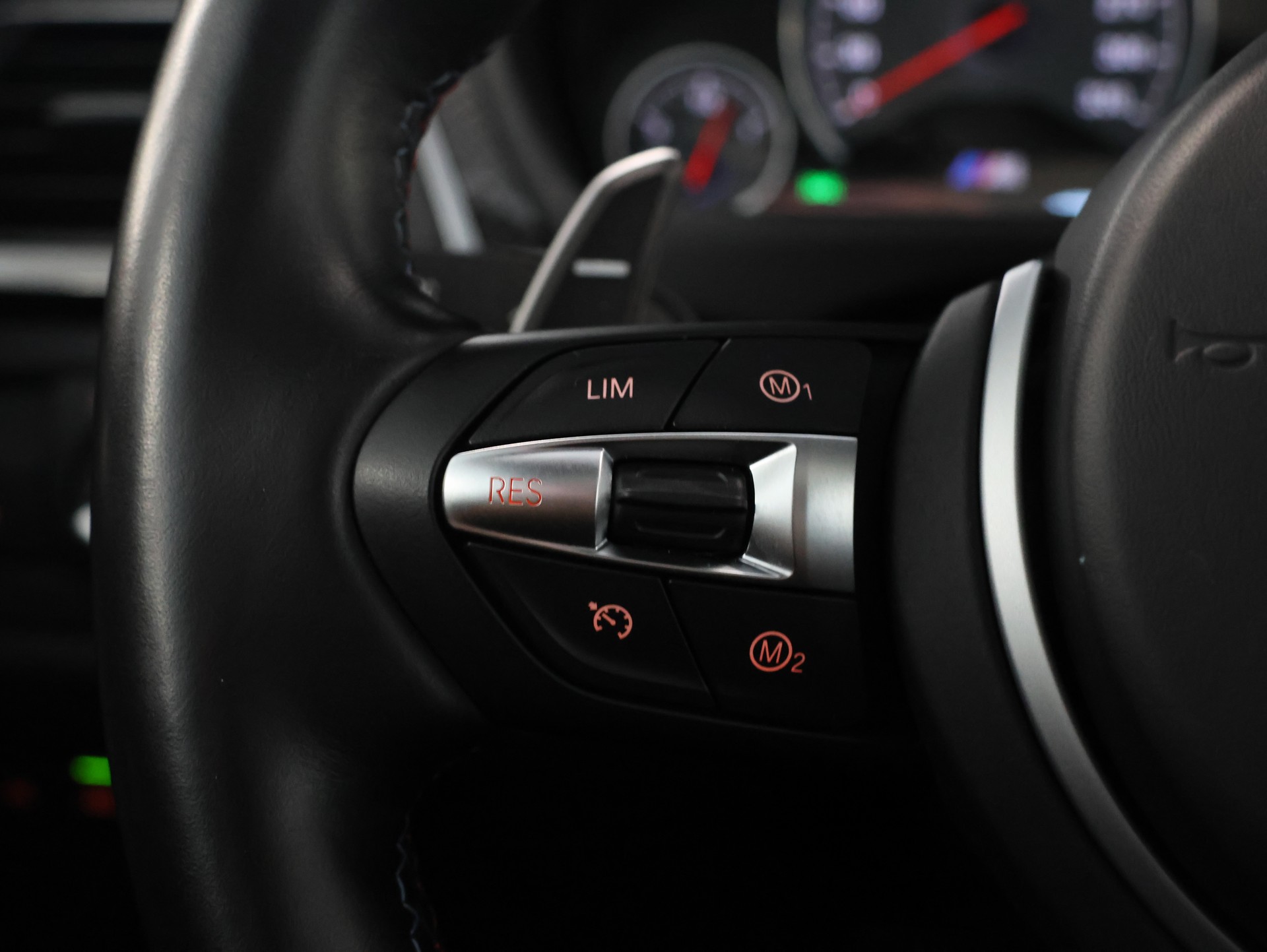 BMW M4 Coupé Competition *Harman&Kardon* *Rückfahrkamera* *Sitzheizung*-image-26