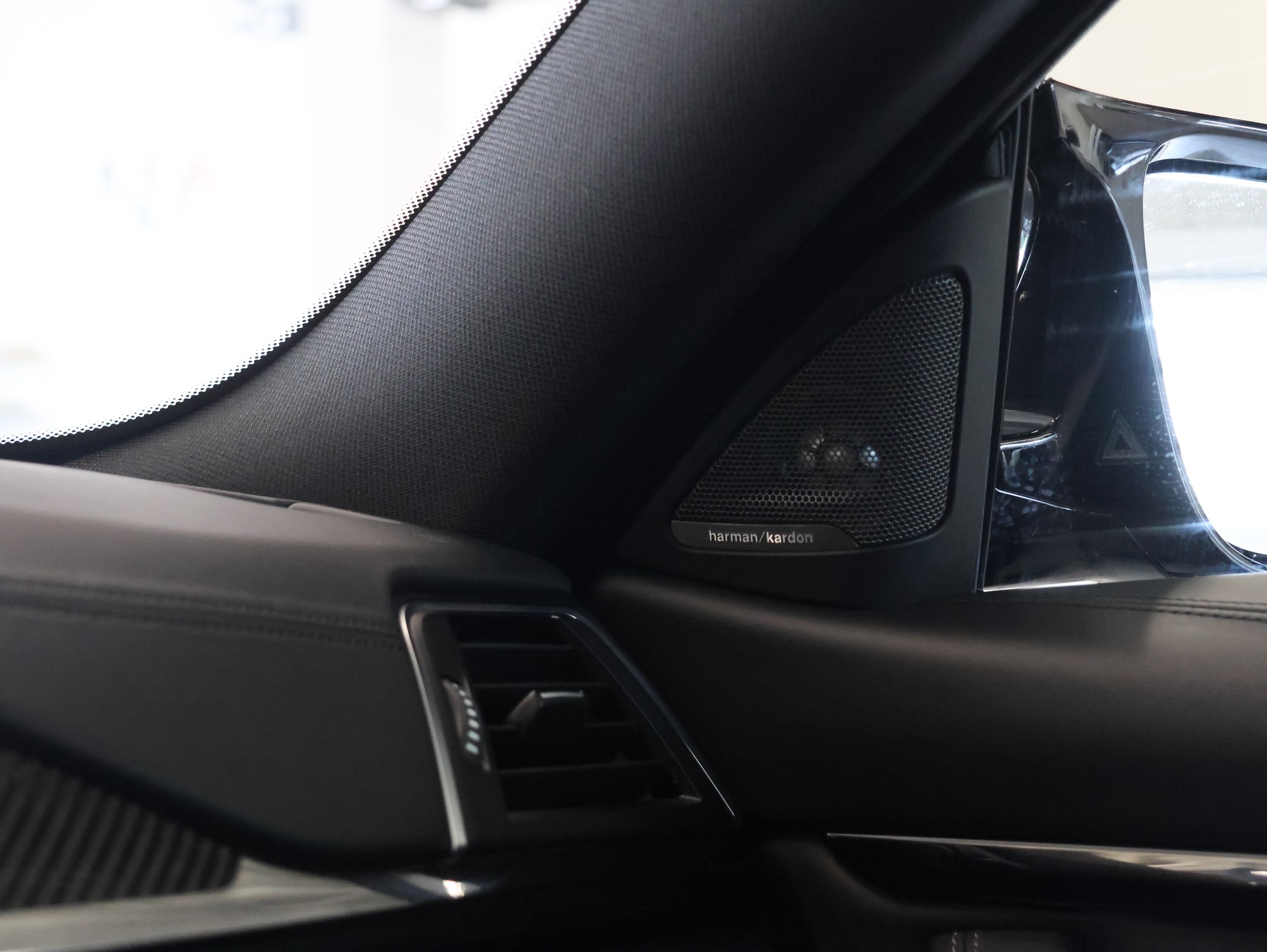 BMW M4 Coupé Competition *Harman&Kardon* *Rückfahrkamera* *Sitzheizung*-image-22