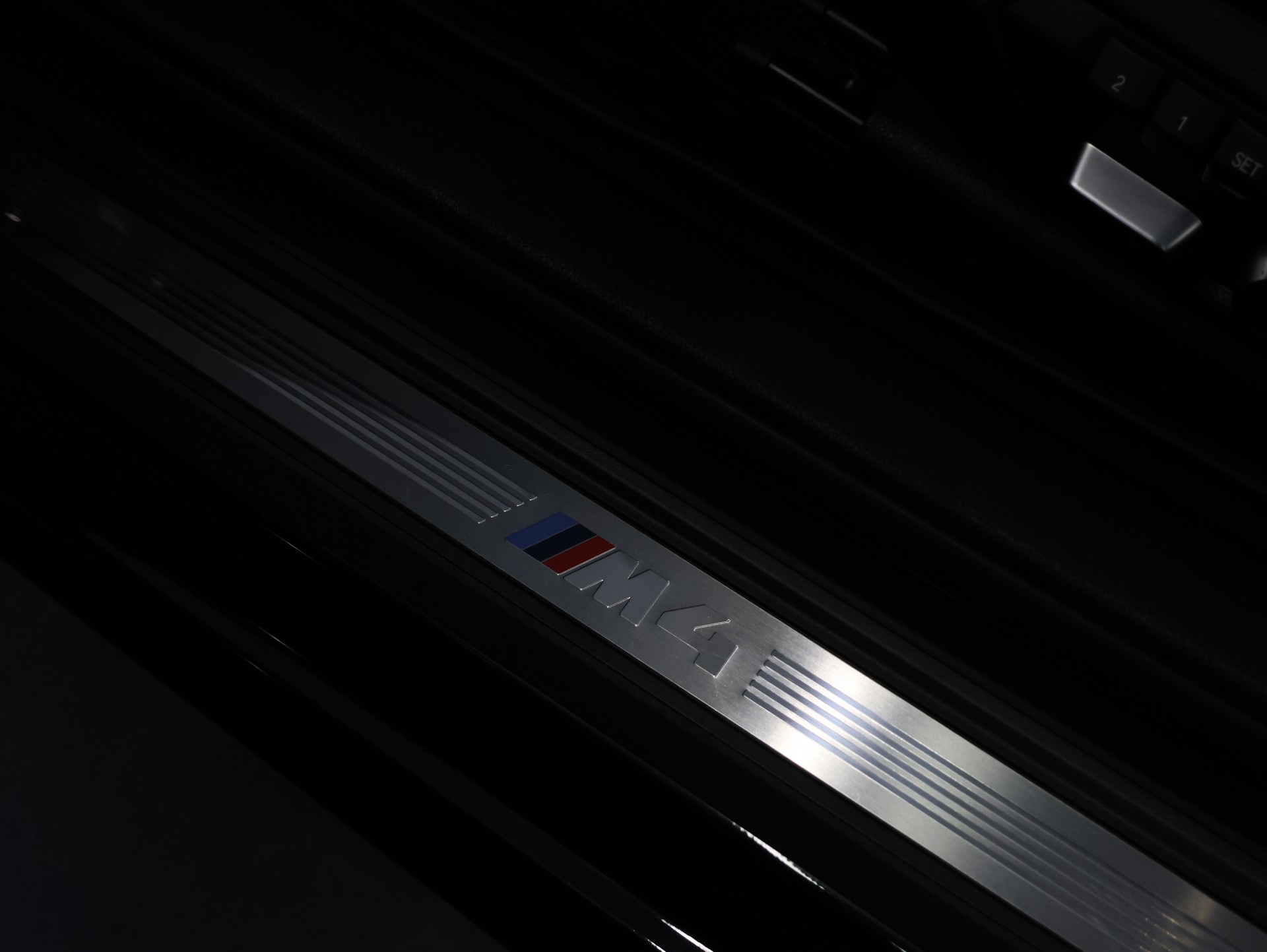 BMW M4 Coupé Competition *Harman&Kardon* *Rückfahrkamera* *Sitzheizung*-image-12
