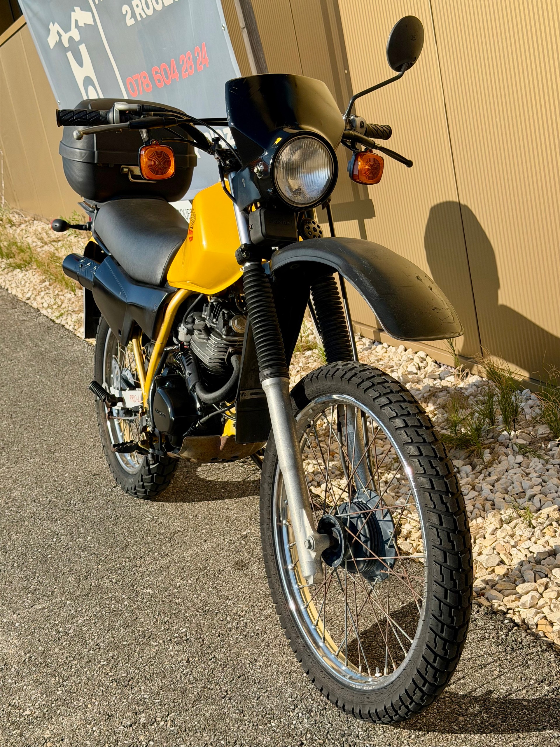 HONDA XL 125 R-showroom-element-2