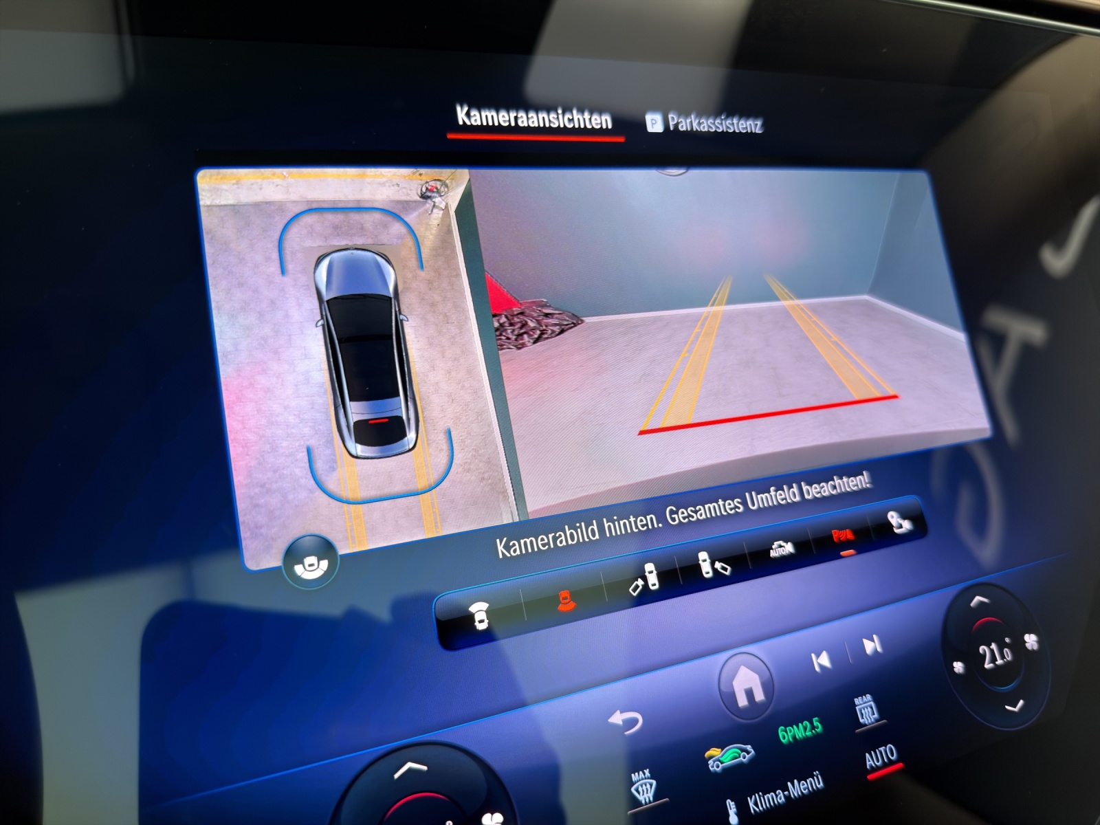 MERCEDES-BENZ EQS 450+ AMG Line-image-12