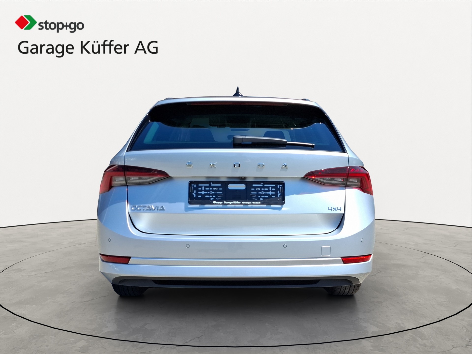 SKODA Octavia Combi 2.0 TDI DSG Ambition 4x4-image-5