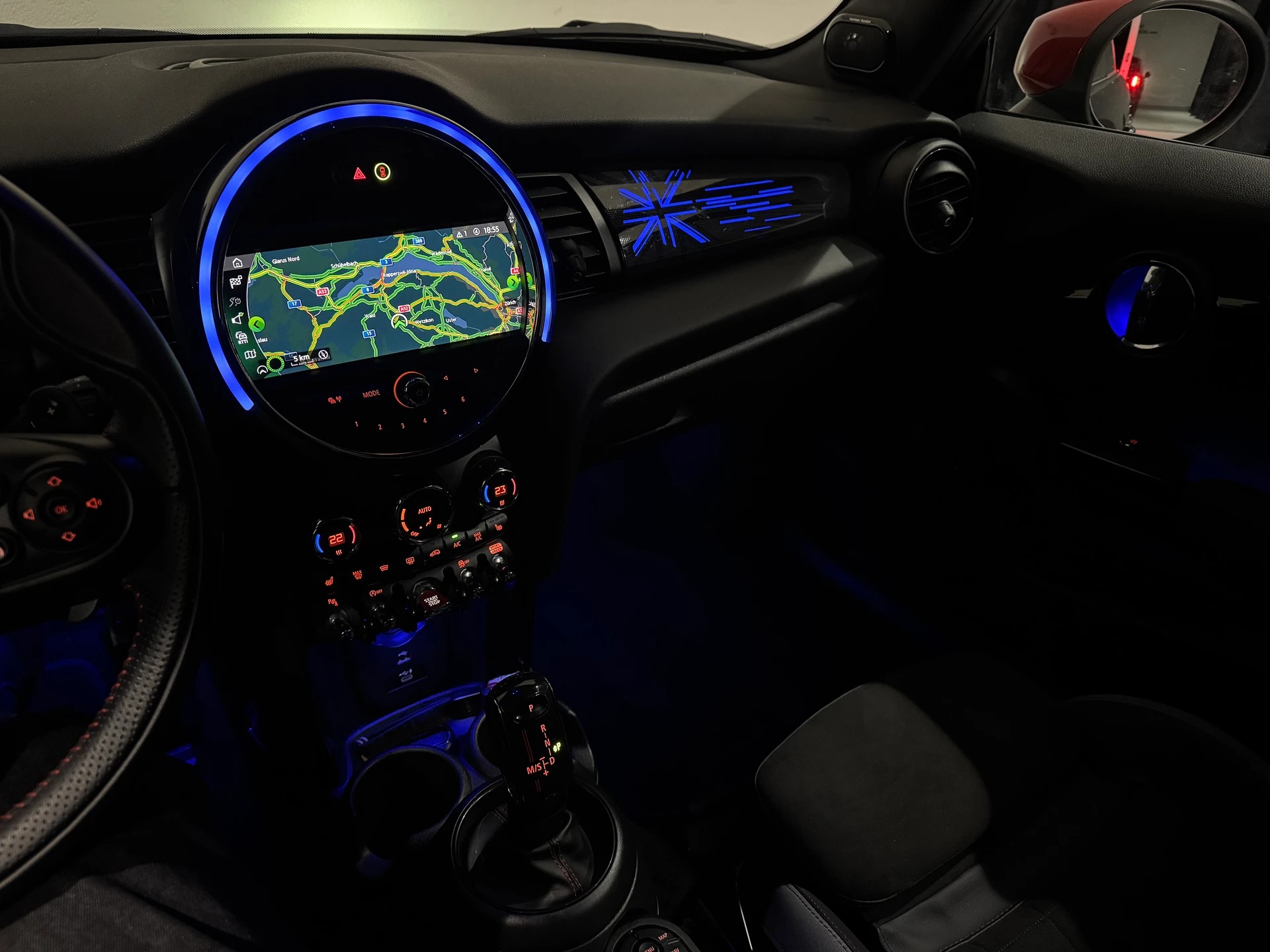 MINI Cooper John Cooper Works Steptronic-image-12