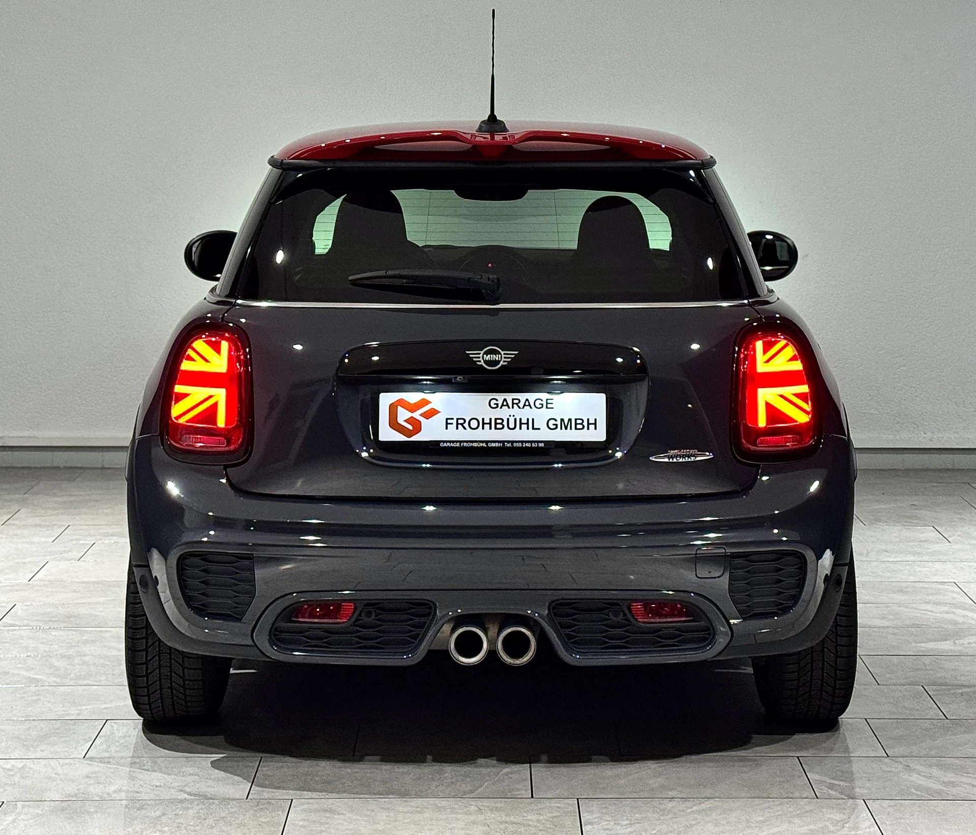 MINI Cooper John Cooper Works Steptronic-image-5