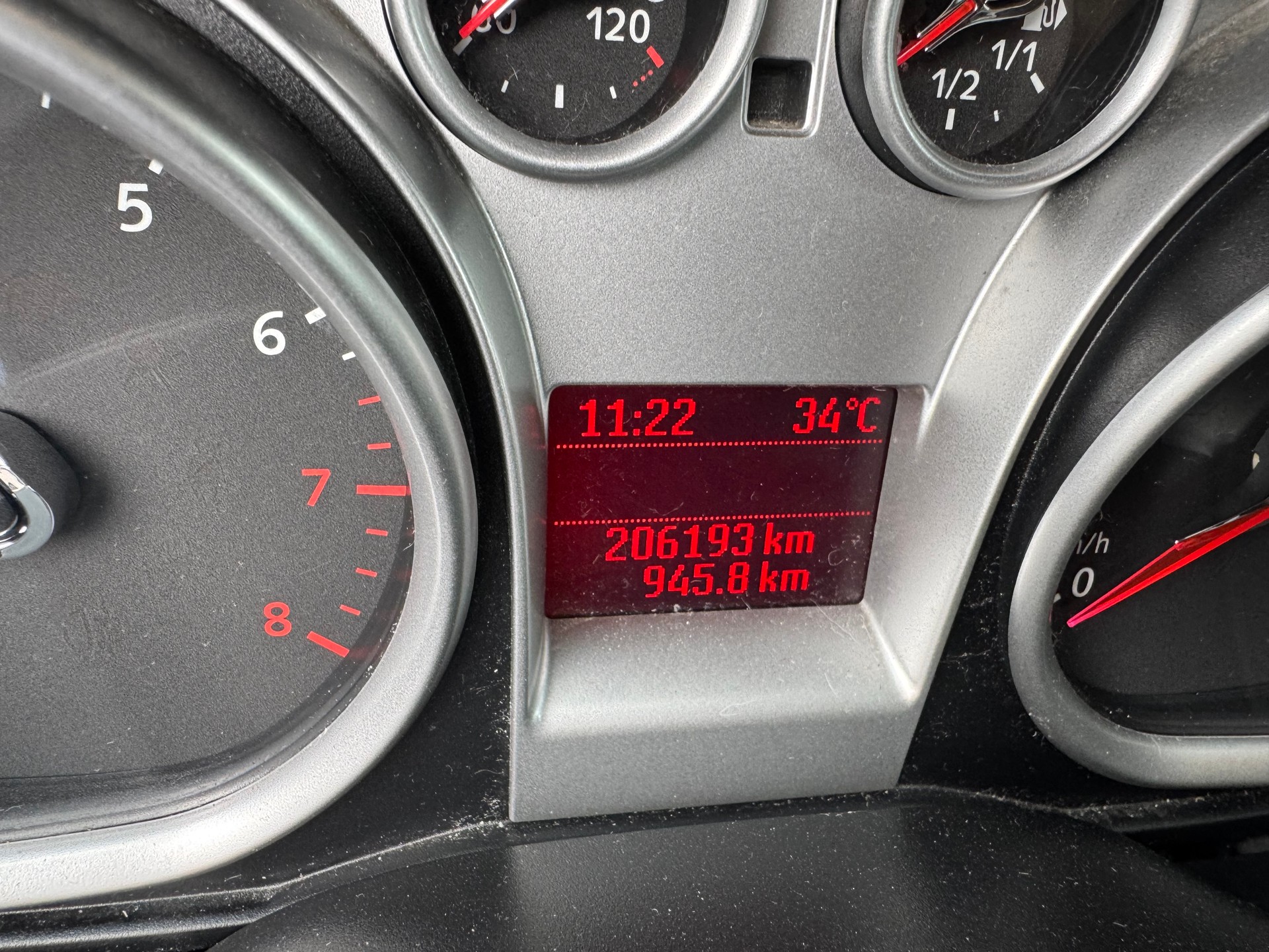 FORD C-Max 1.8 16V Carving-image-7