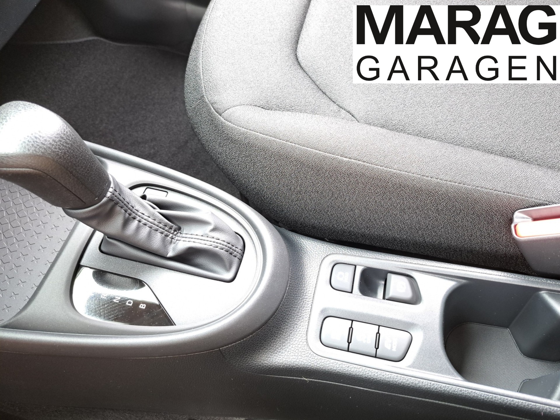 TOYOTA Aygo X 1.5 Comfort e-CVT-image-14
