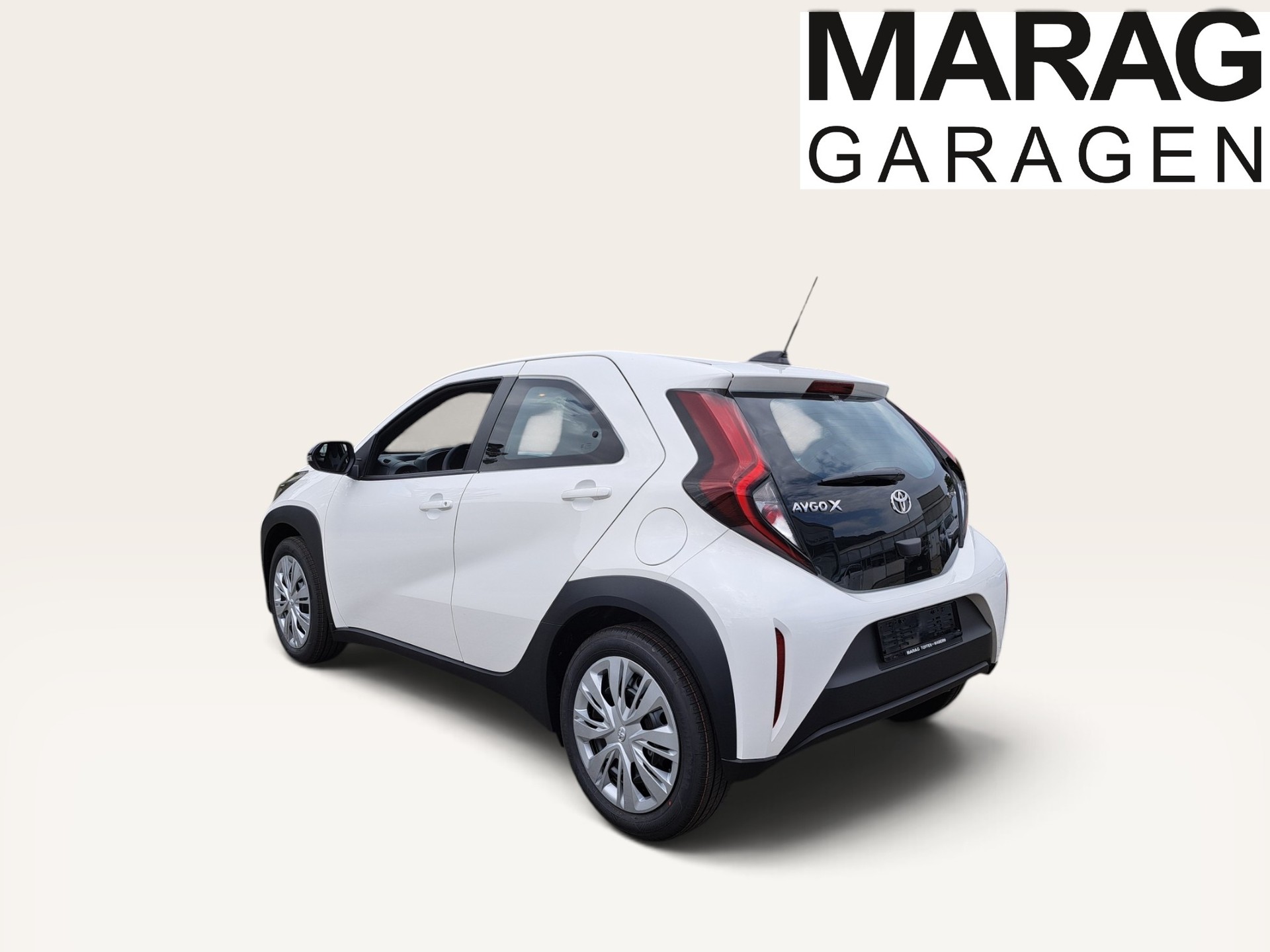 TOYOTA Aygo X 1.5 Comfort e-CVT-image-9