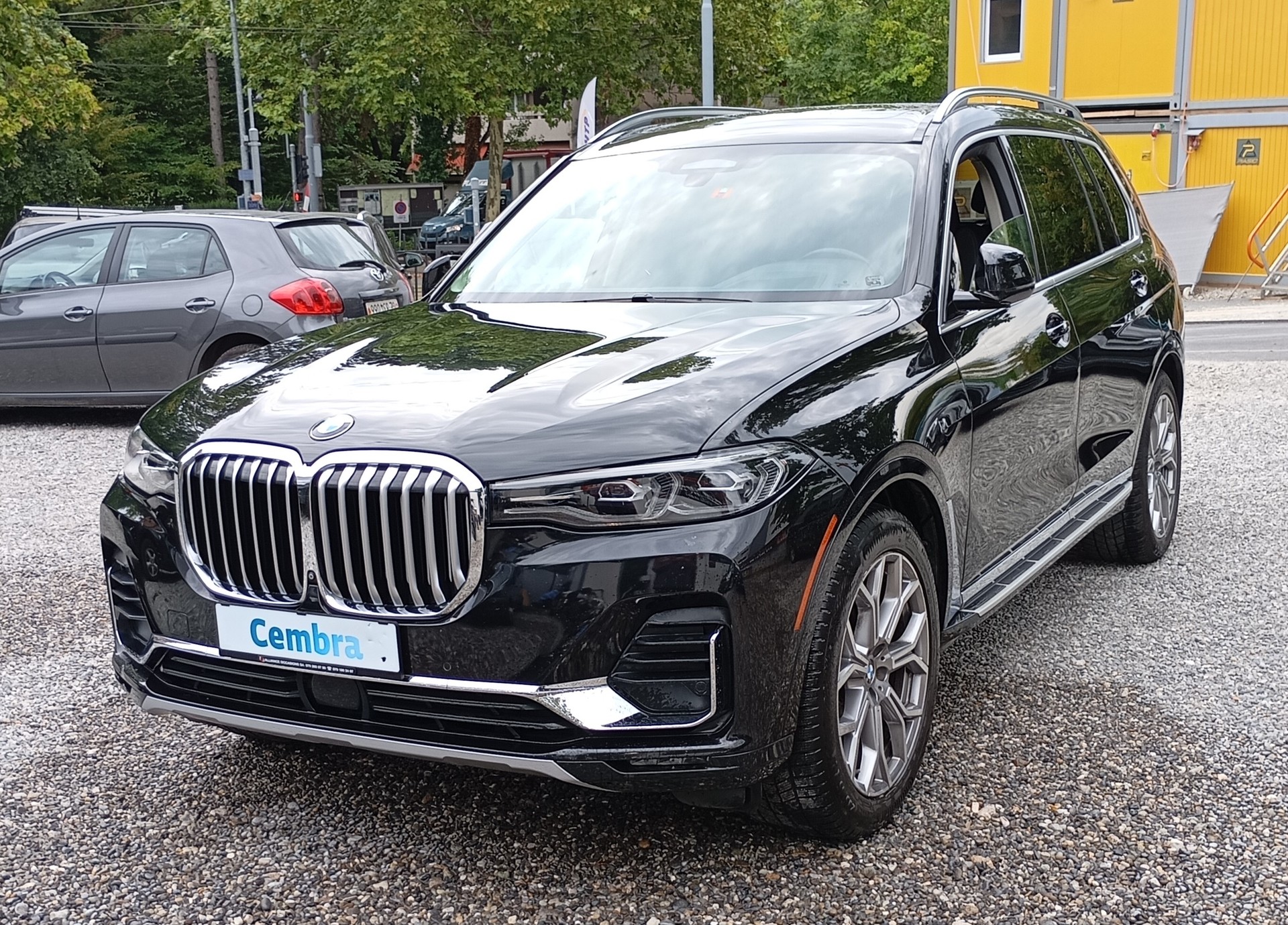 BMW X7 XDRIVE40I-image-2