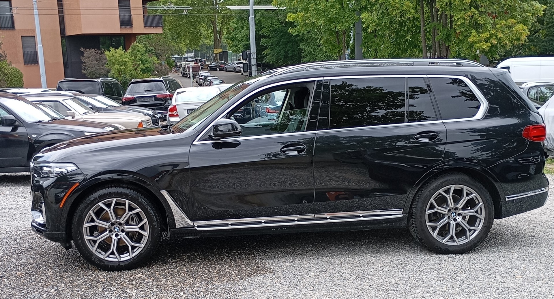 BMW X7 XDRIVE40I-image-8