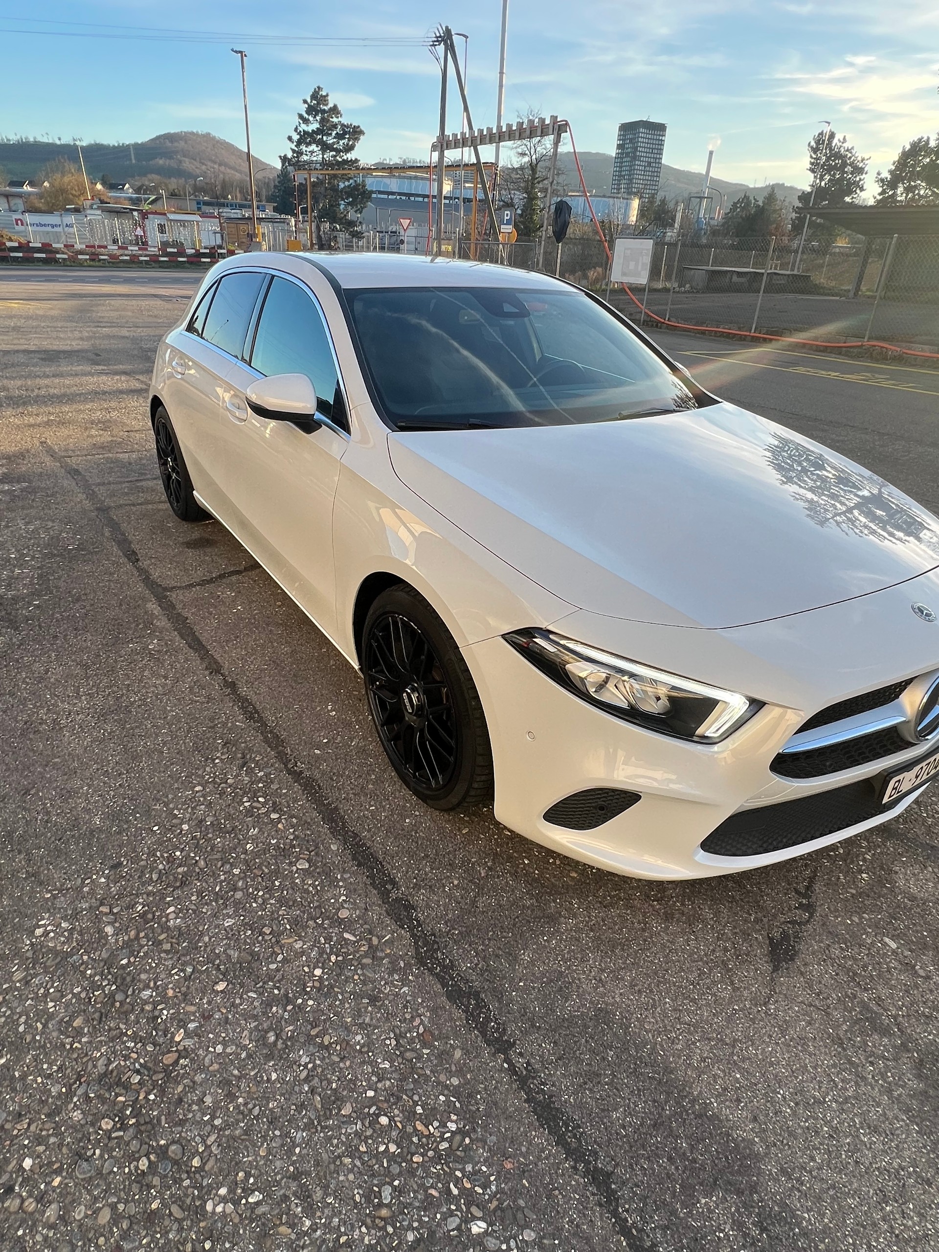 MERCEDES-BENZ A 180 d 7G-DCT-image-1