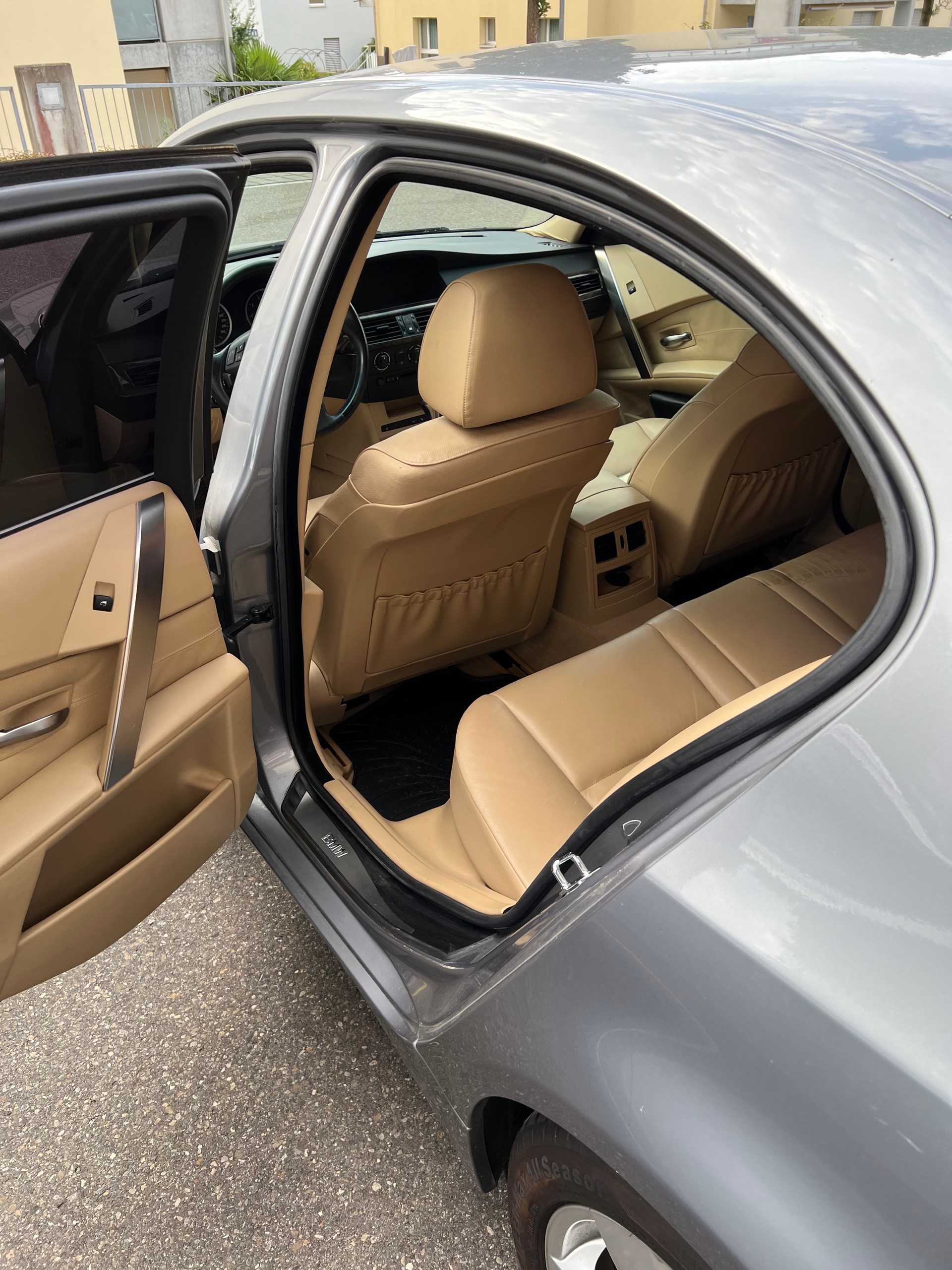 BMW 530-image-7
