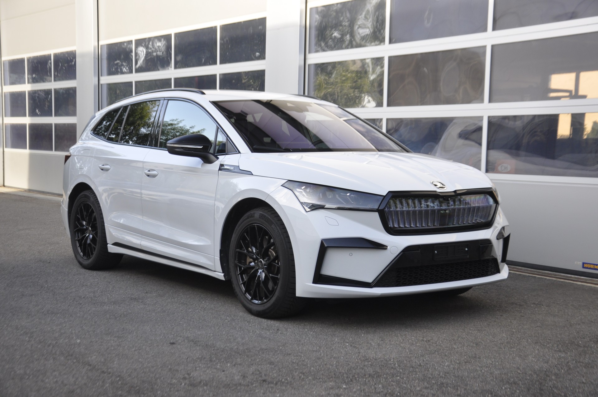 SKODA Enyaq 85 Sportline-image-0
