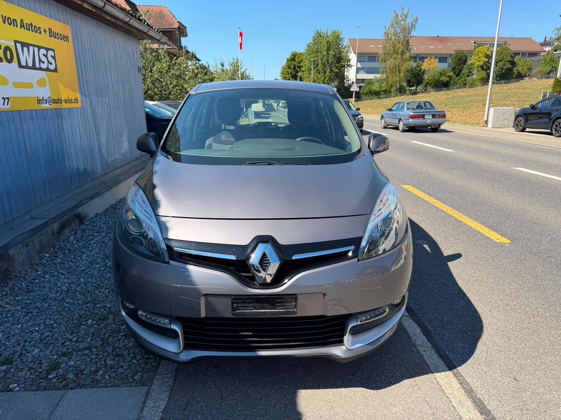 RENAULT Scénic 1.5 dCi Expression EDC-showroom-element-1